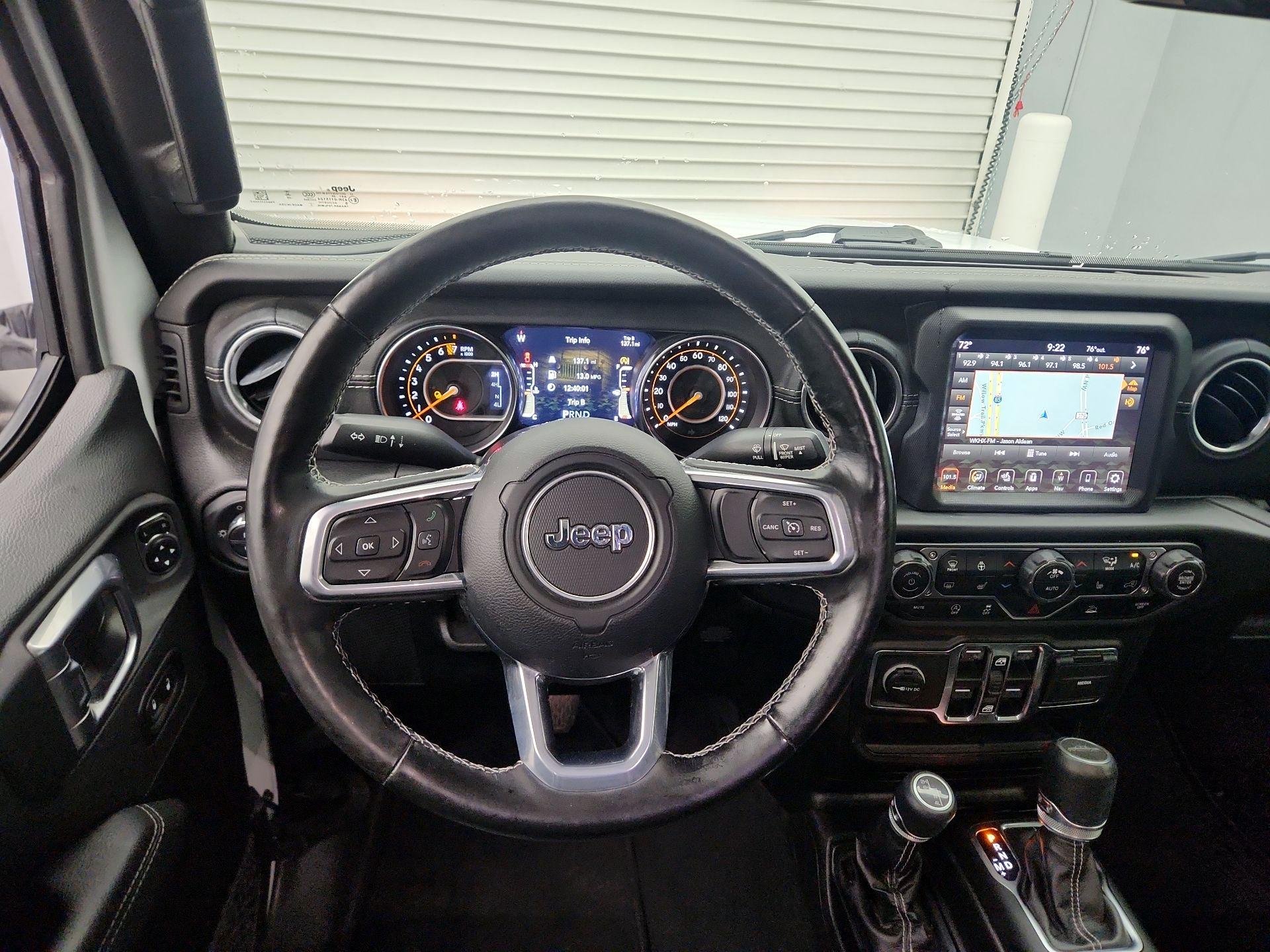 Thumbnail: 2021 Jeep Gladiator - 19