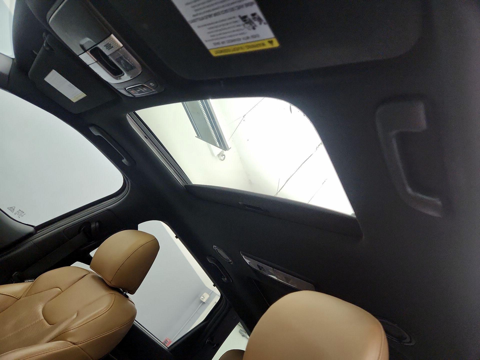 Thumbnail: 2020 Kia Telluride - 20