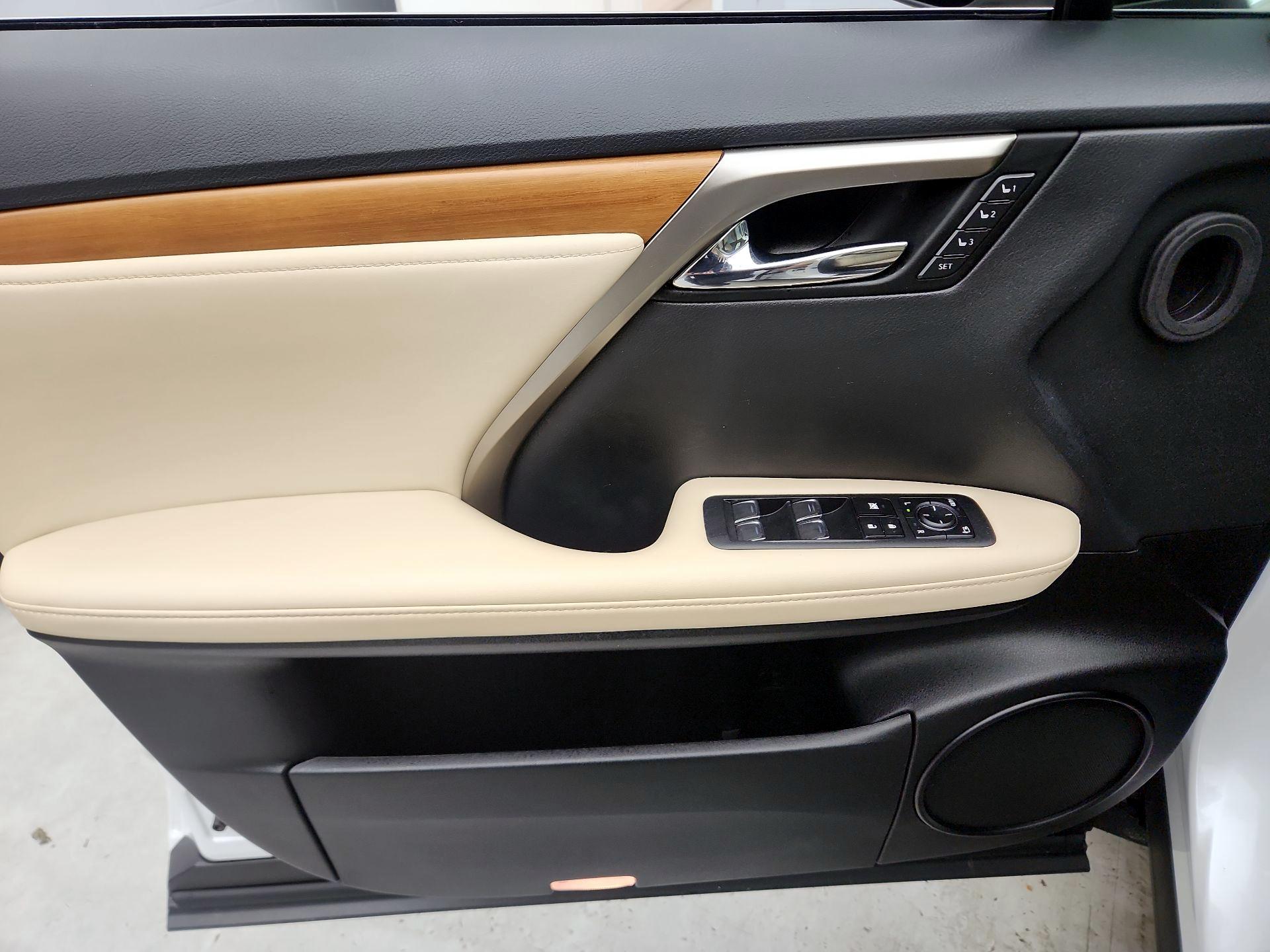 Thumbnail: 2021 Lexus RX - 12