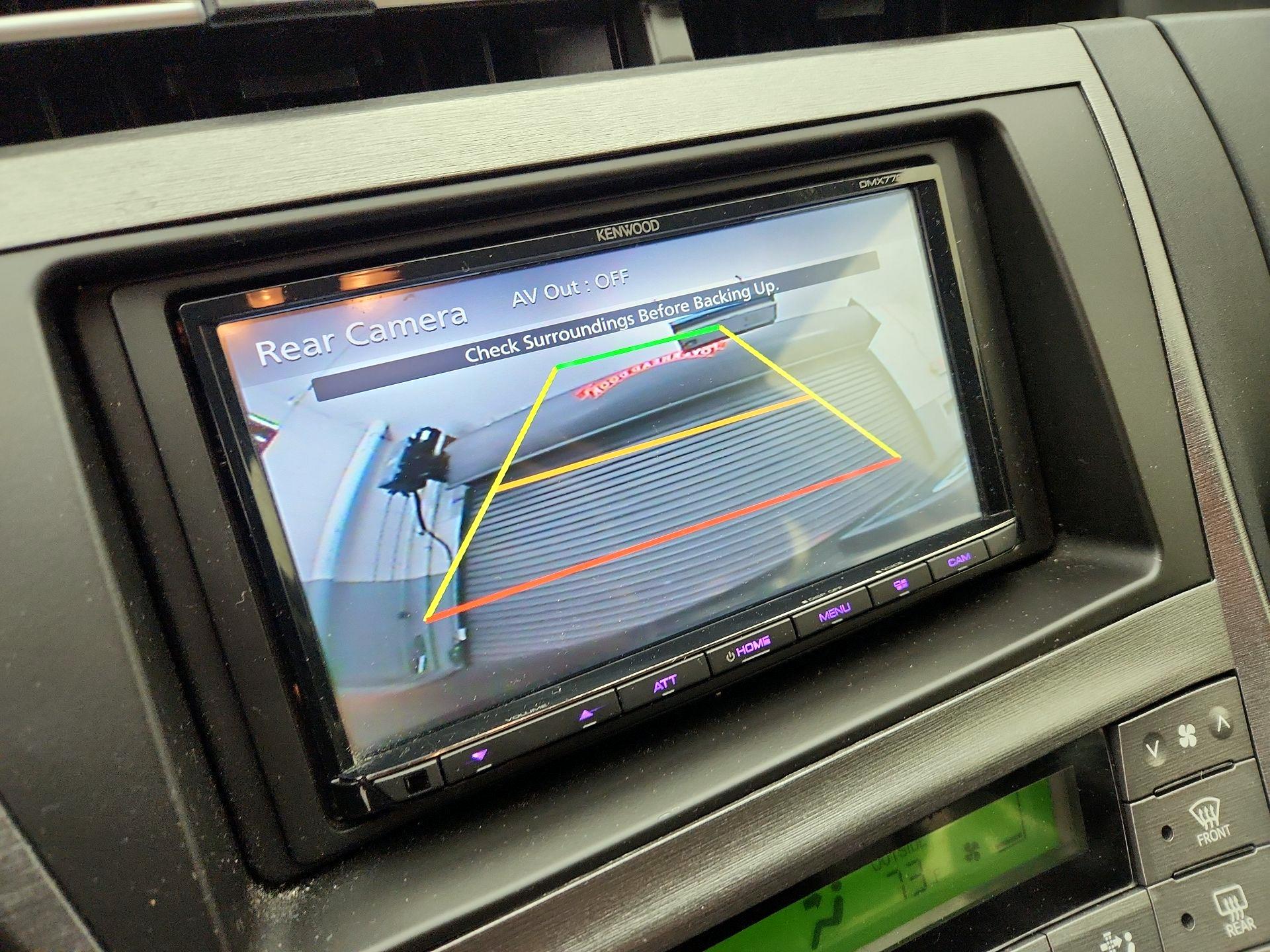 Thumbnail: 2015 Toyota Prius - 14