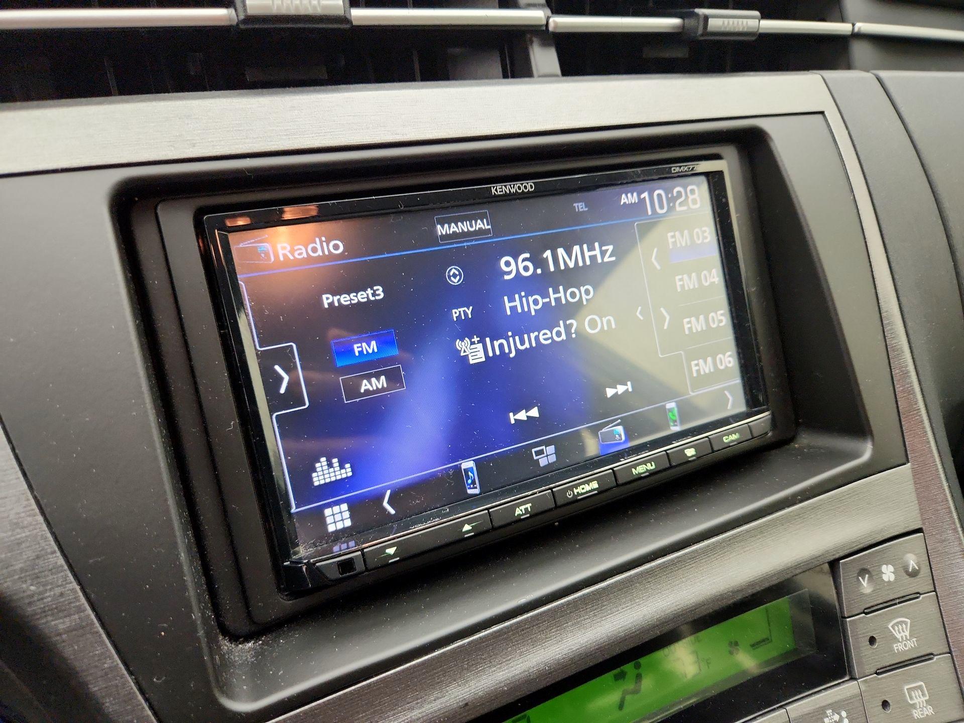 Thumbnail: 2015 Toyota Prius - 15