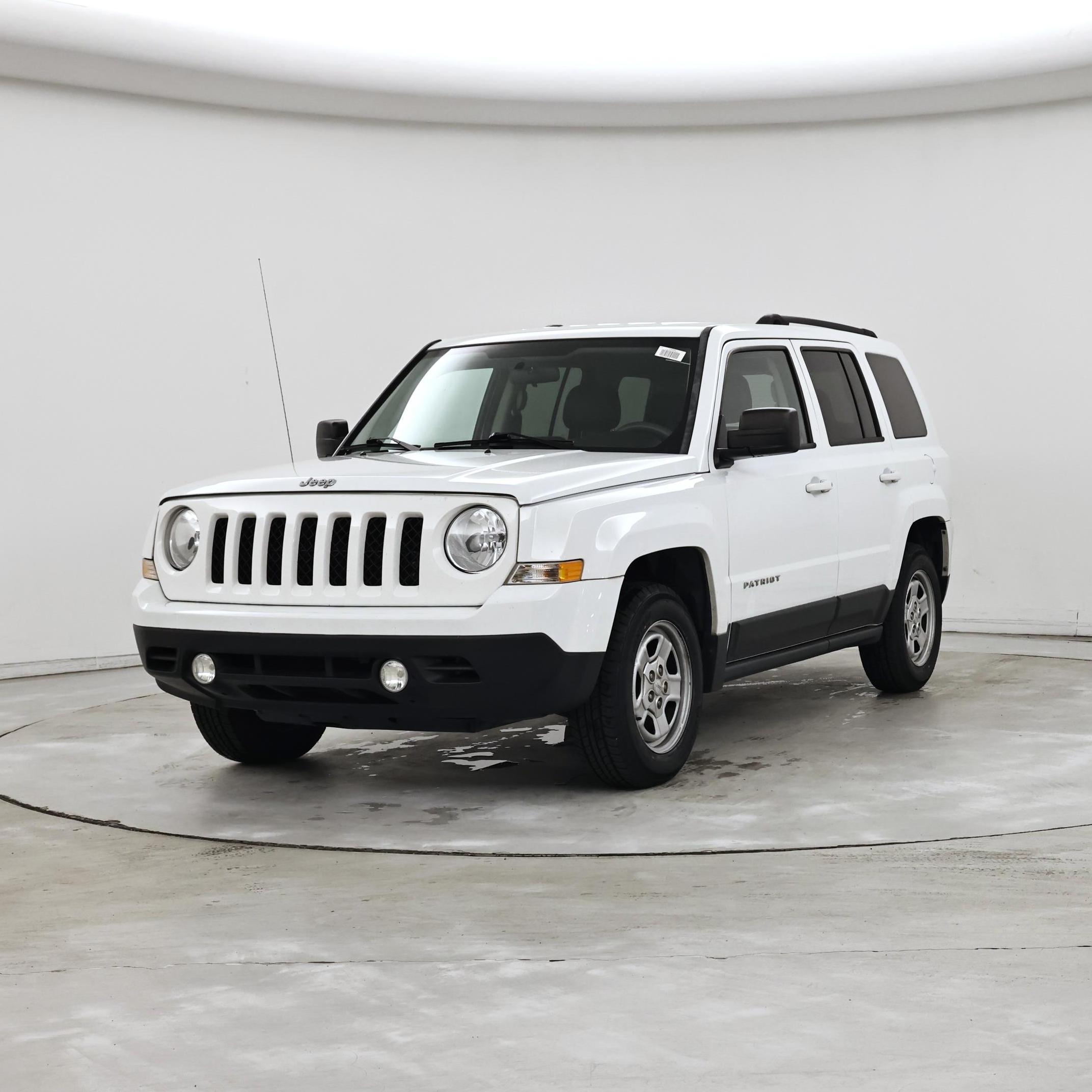 Thumbnail: 2015 Jeep Patriot - 4