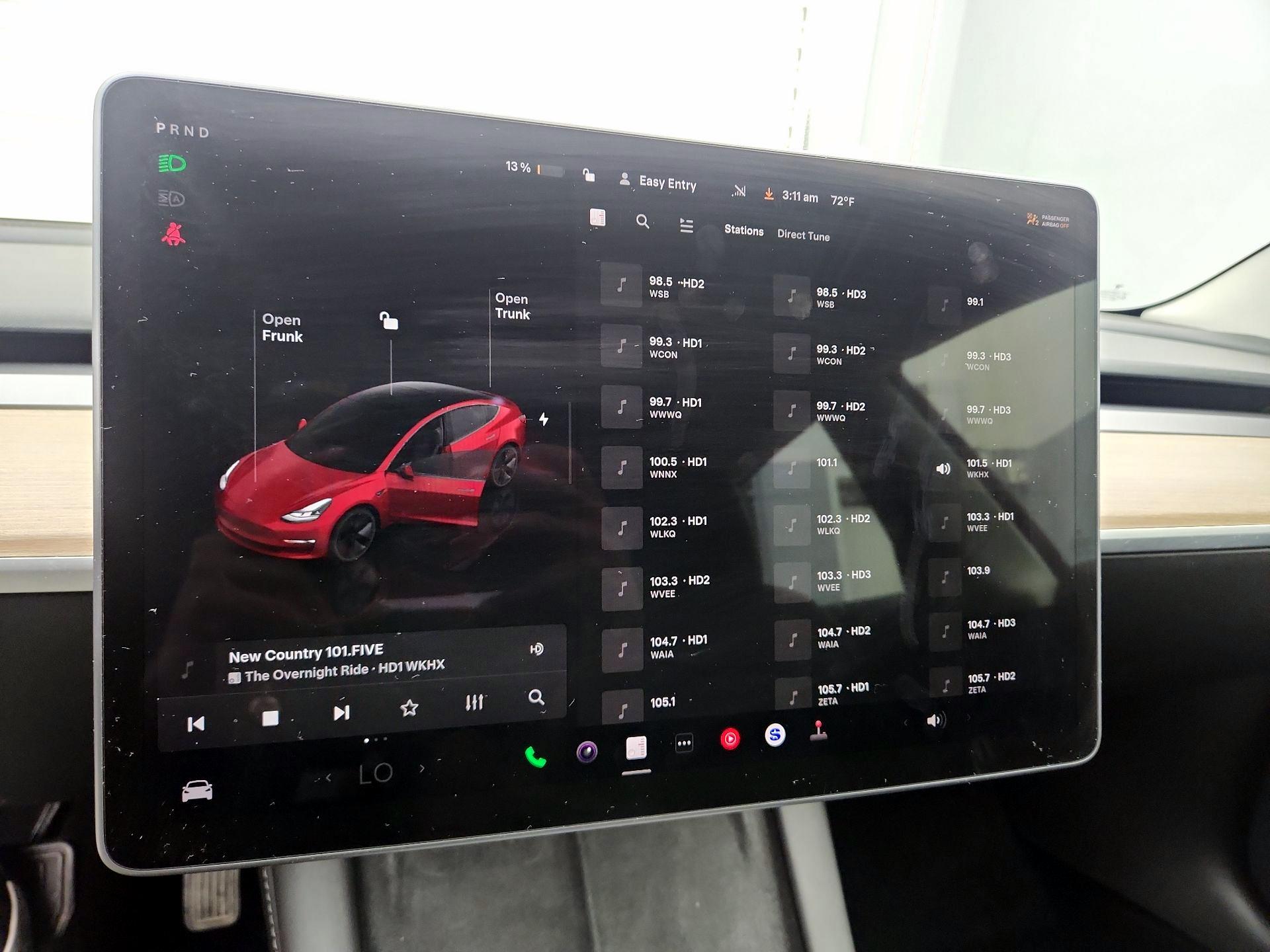 Thumbnail: 2023 Tesla Model 3 - 15