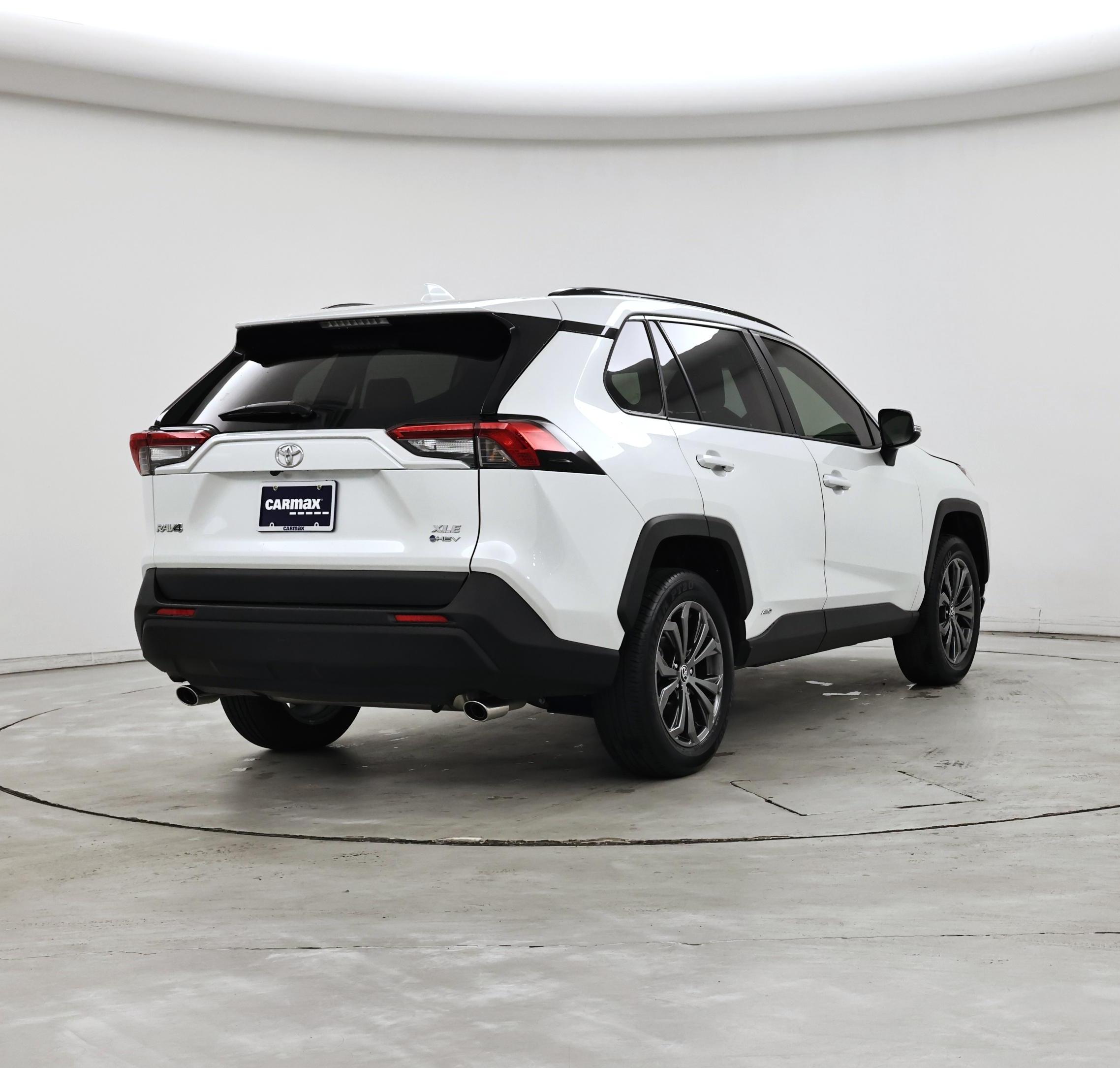 Thumbnail: 2025 Toyota RAV4 - 8
