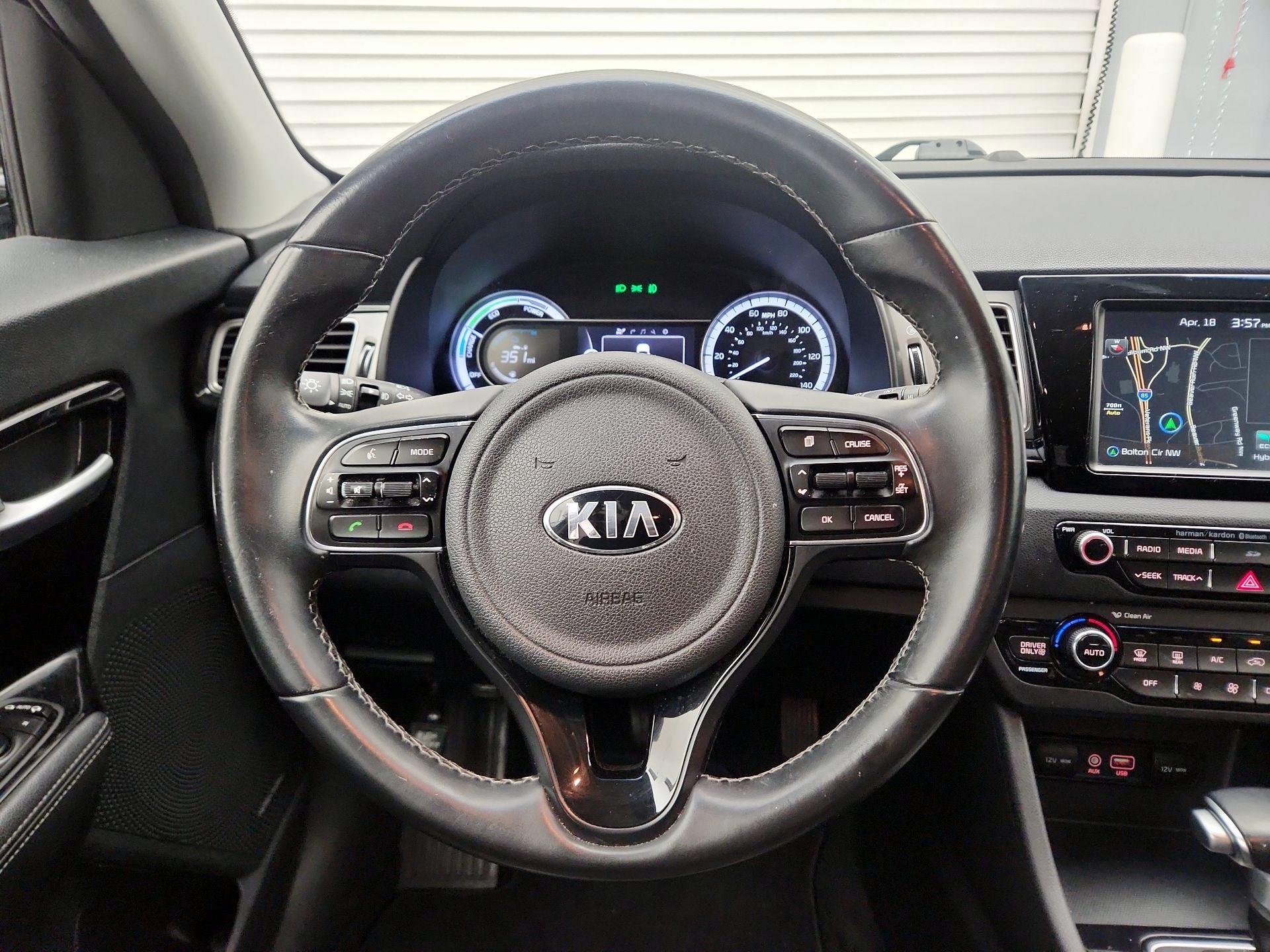 Thumbnail: 2018 Kia Niro - 10