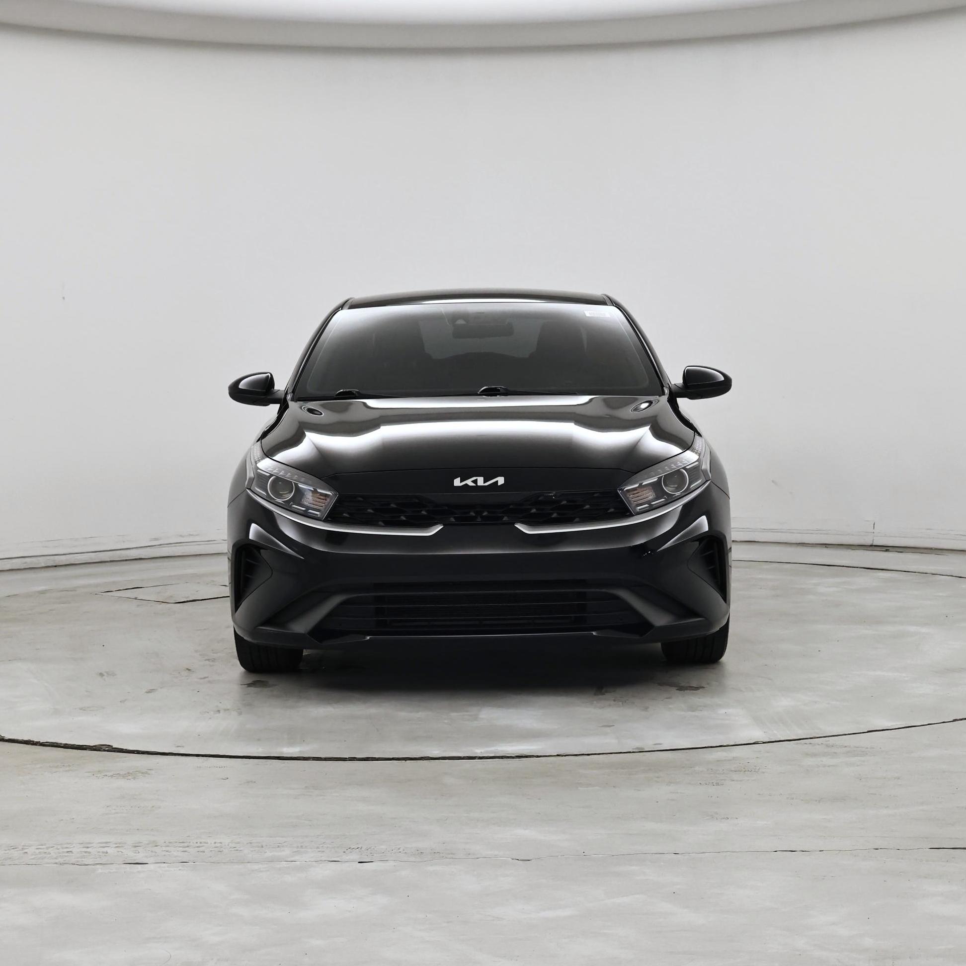 Thumbnail: 2022 Kia Forte - 5