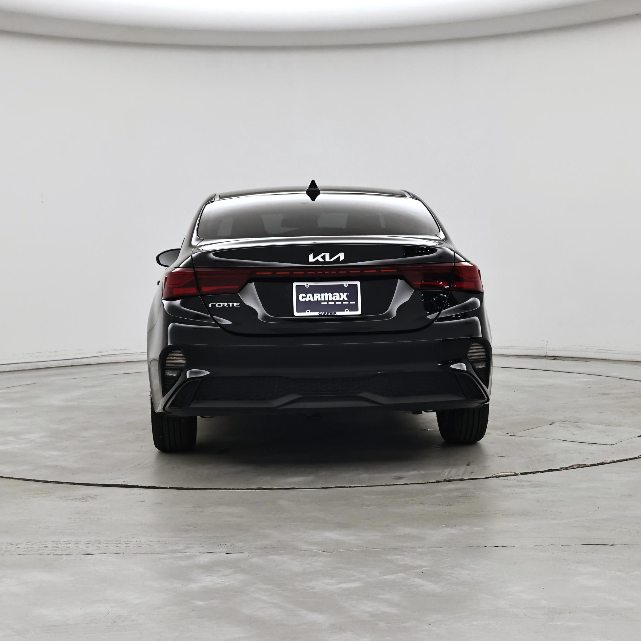 Thumbnail: 2022 Kia Forte - 6