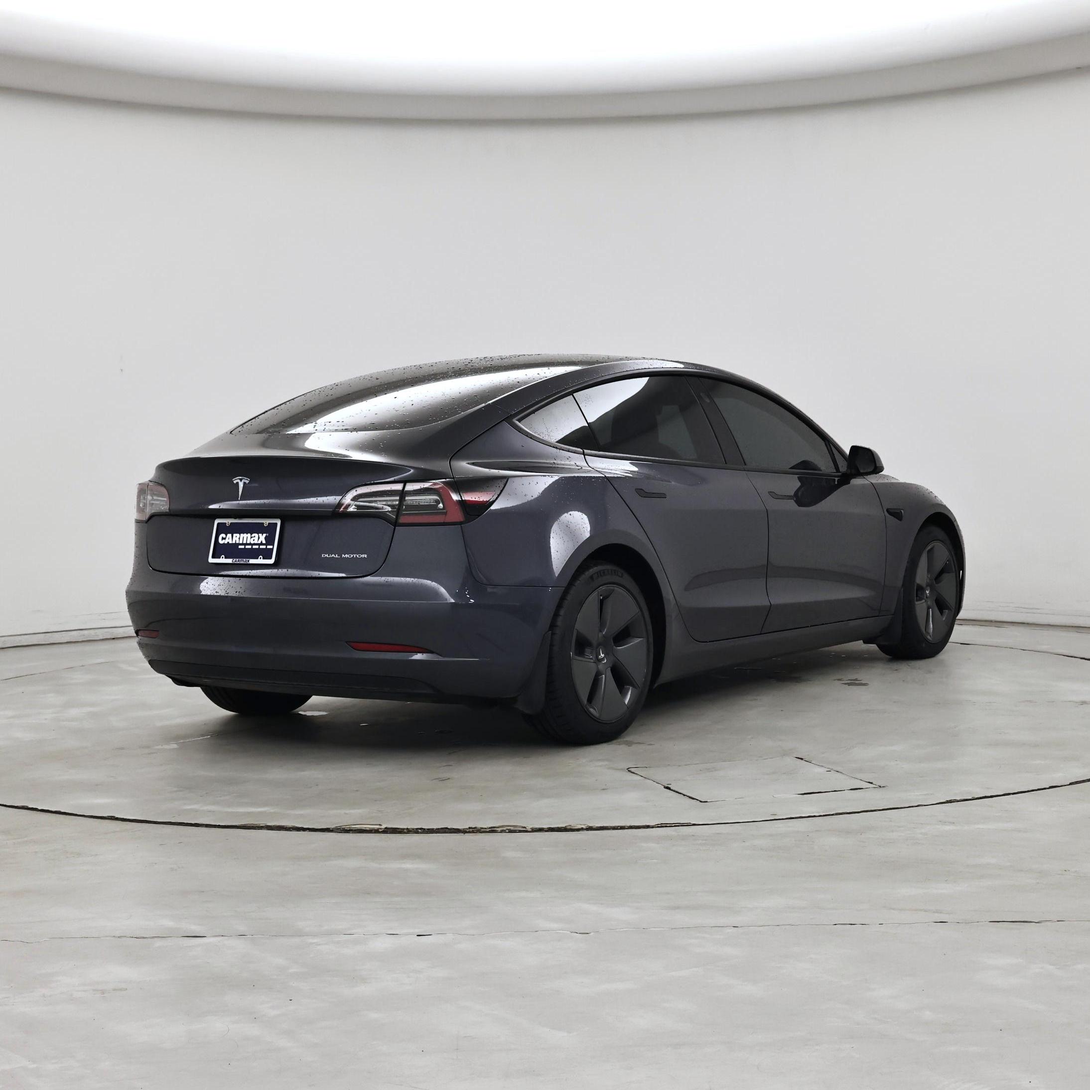 Thumbnail: 2022 Tesla Model 3 - 8
