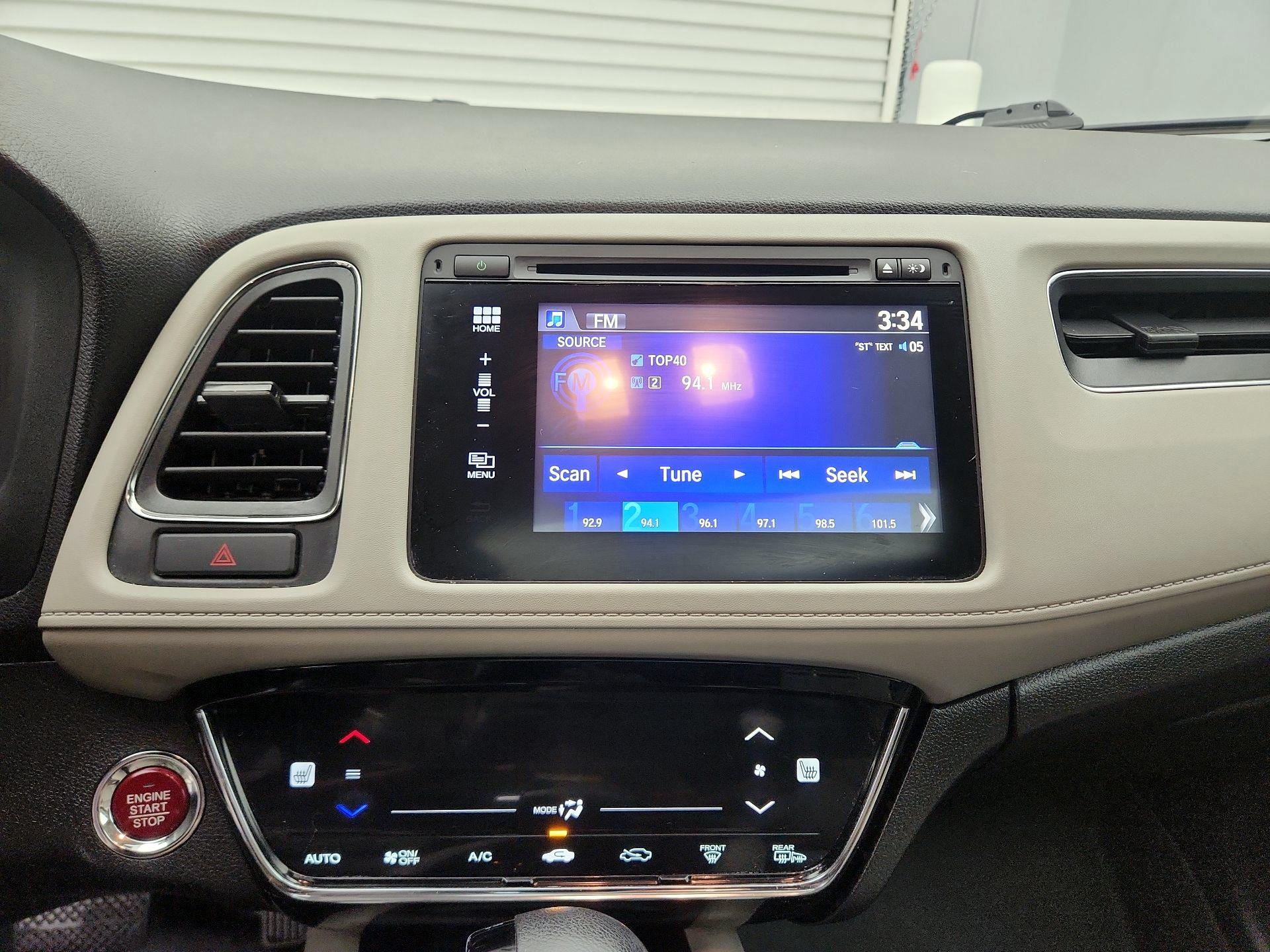 Thumbnail: 2016 Honda HR-V - 15