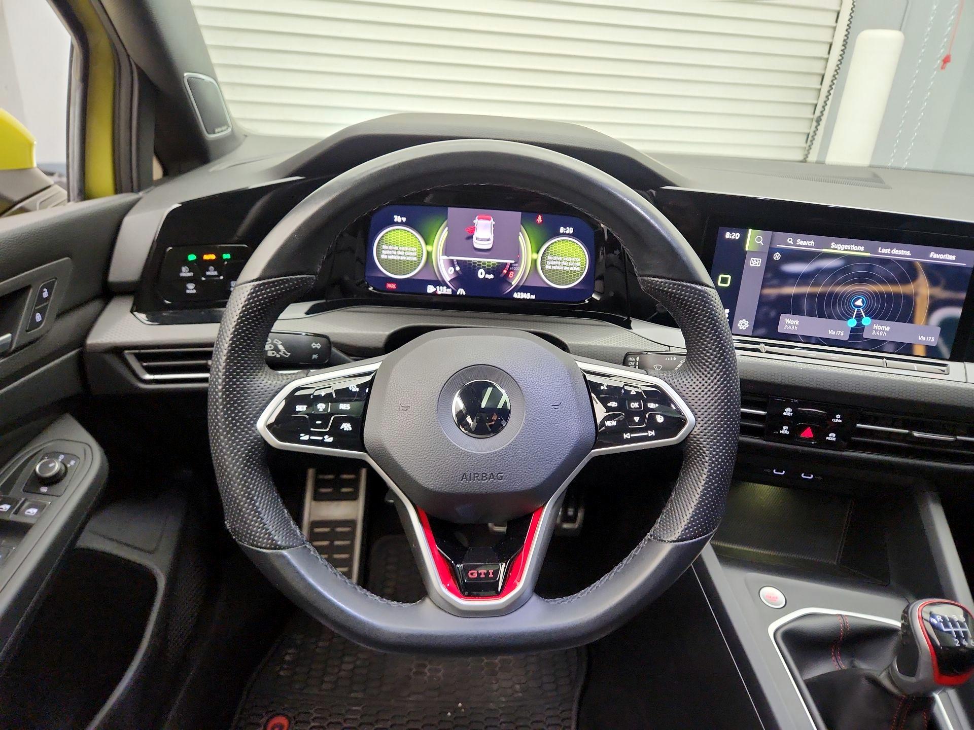 Thumbnail: 2022 Volkswagen Golf - 10