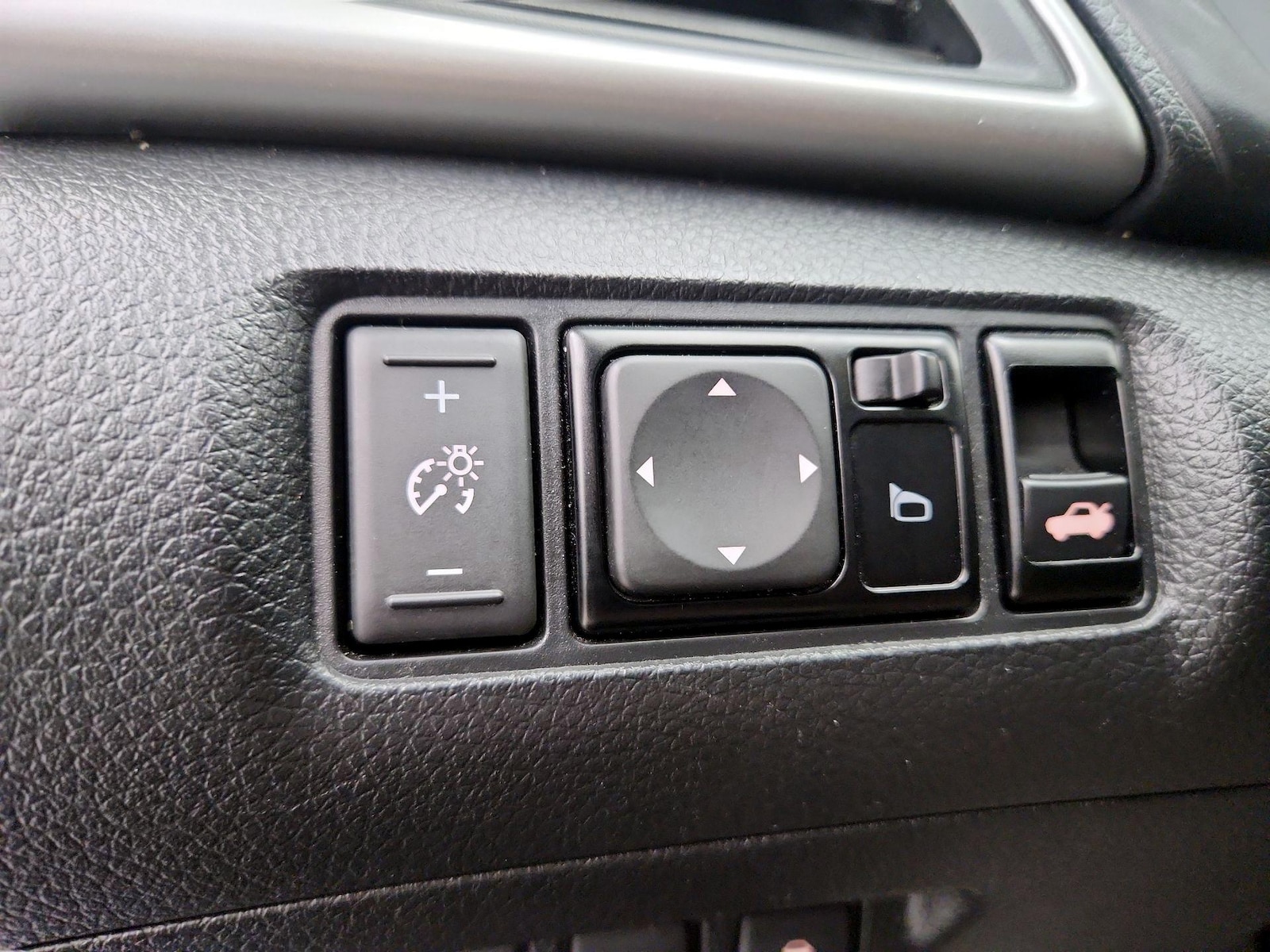 2017 Nissan Sentra SR - Photo 14