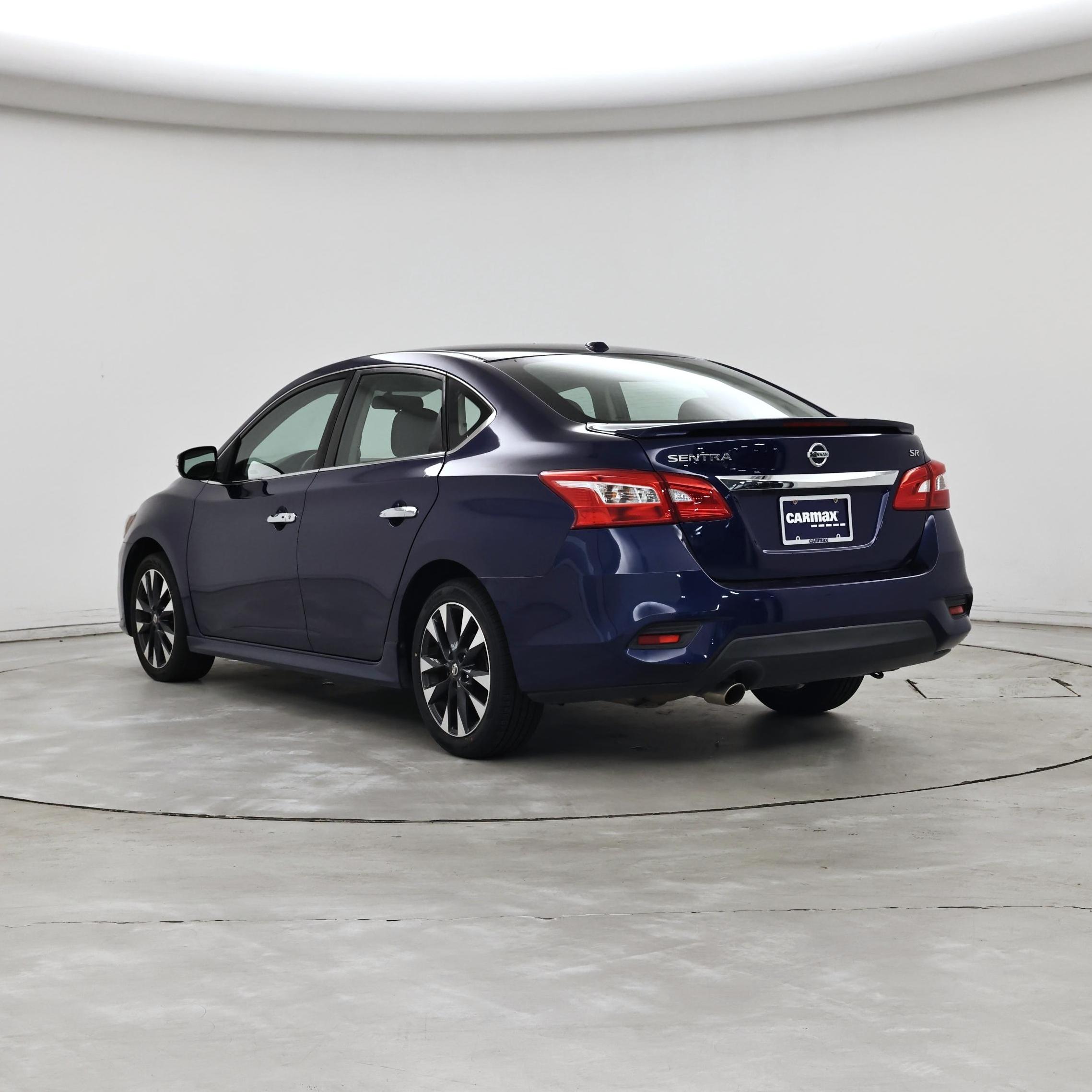 Thumbnail: 2017 Nissan Sentra - 2