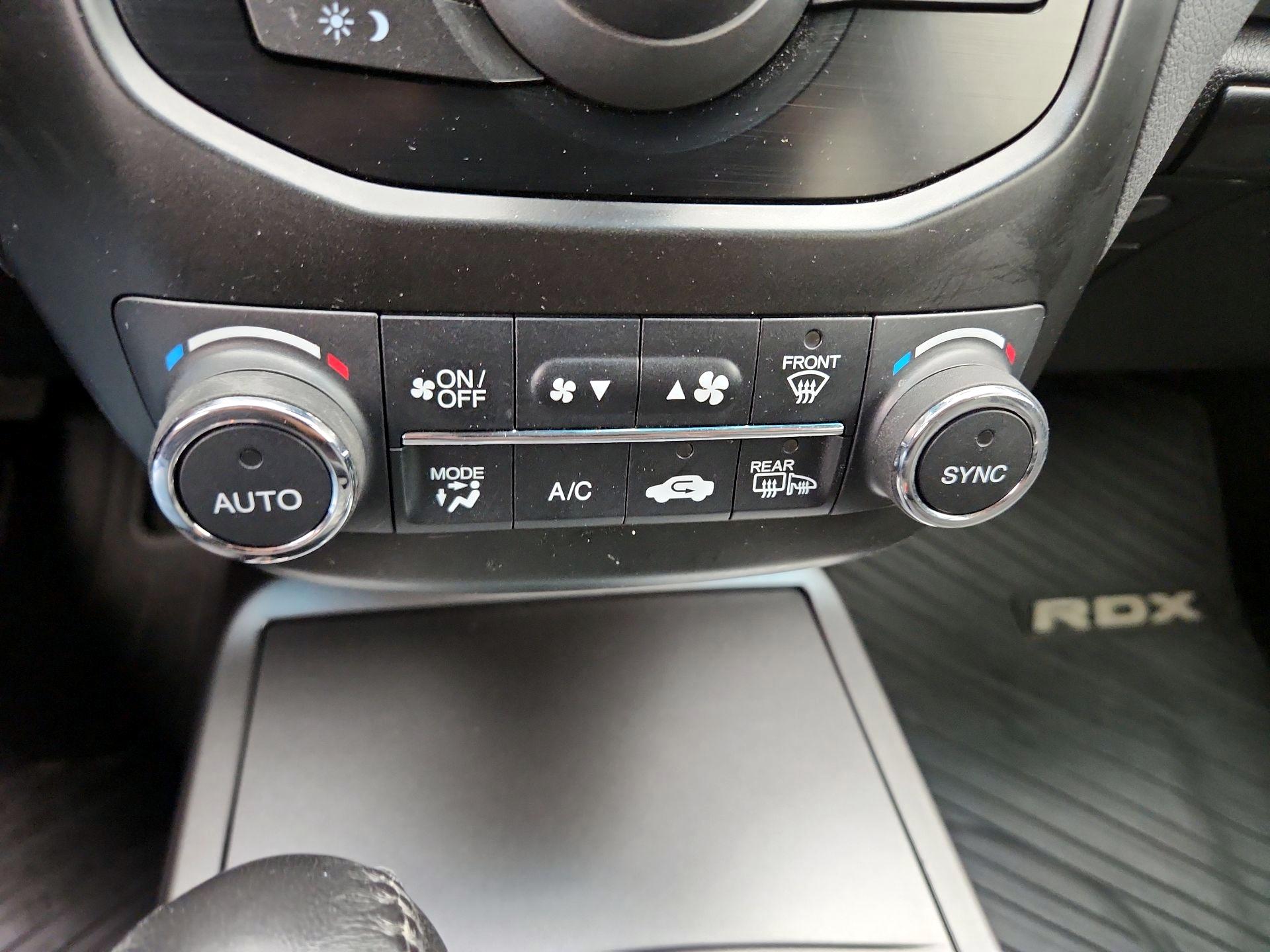 Thumbnail: 2015 Acura RDX - 16