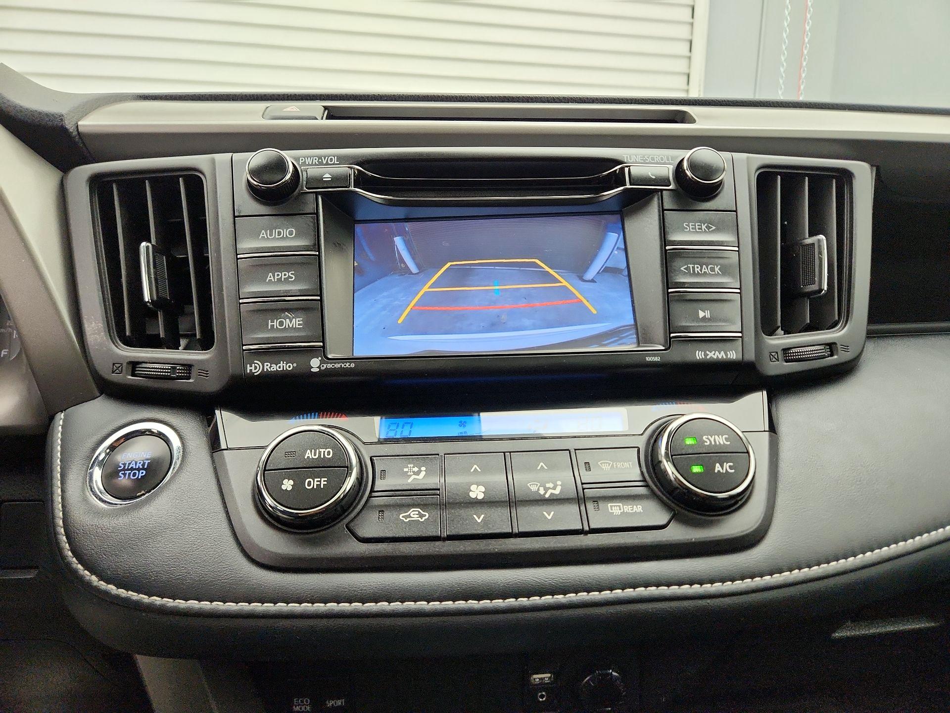 Thumbnail: 2018 Toyota RAV4 - 14