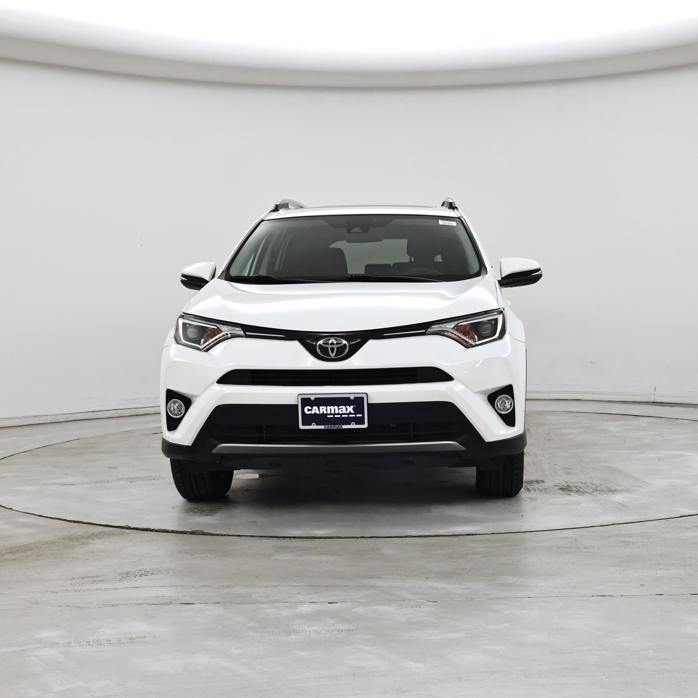 Thumbnail: 2018 Toyota RAV4 - 5