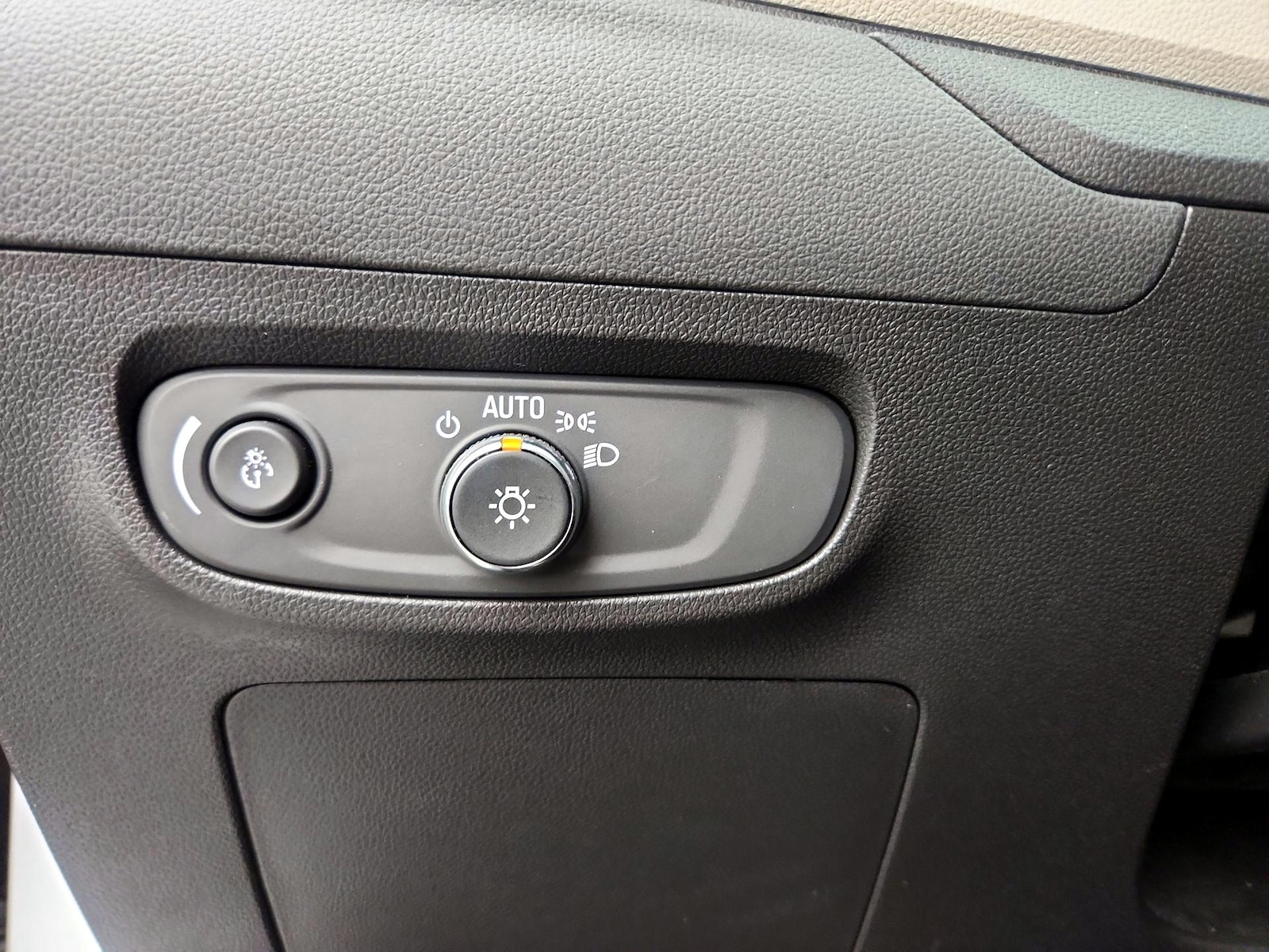 2024 Buick Encore GX Preferred - Photo 14