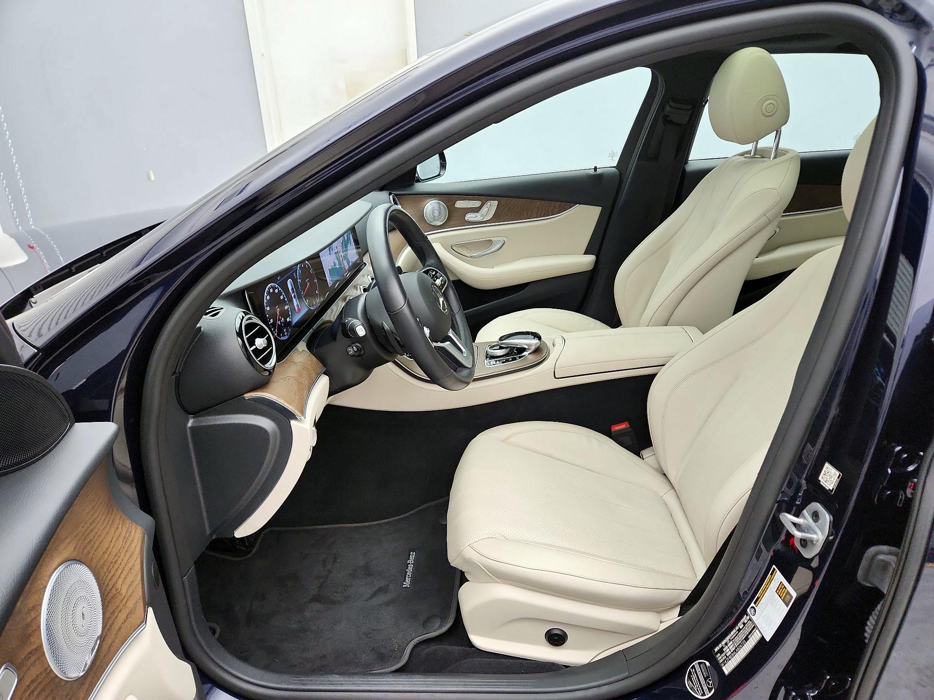 Thumbnail: 2020 Mercedes-Benz E-Class - 11