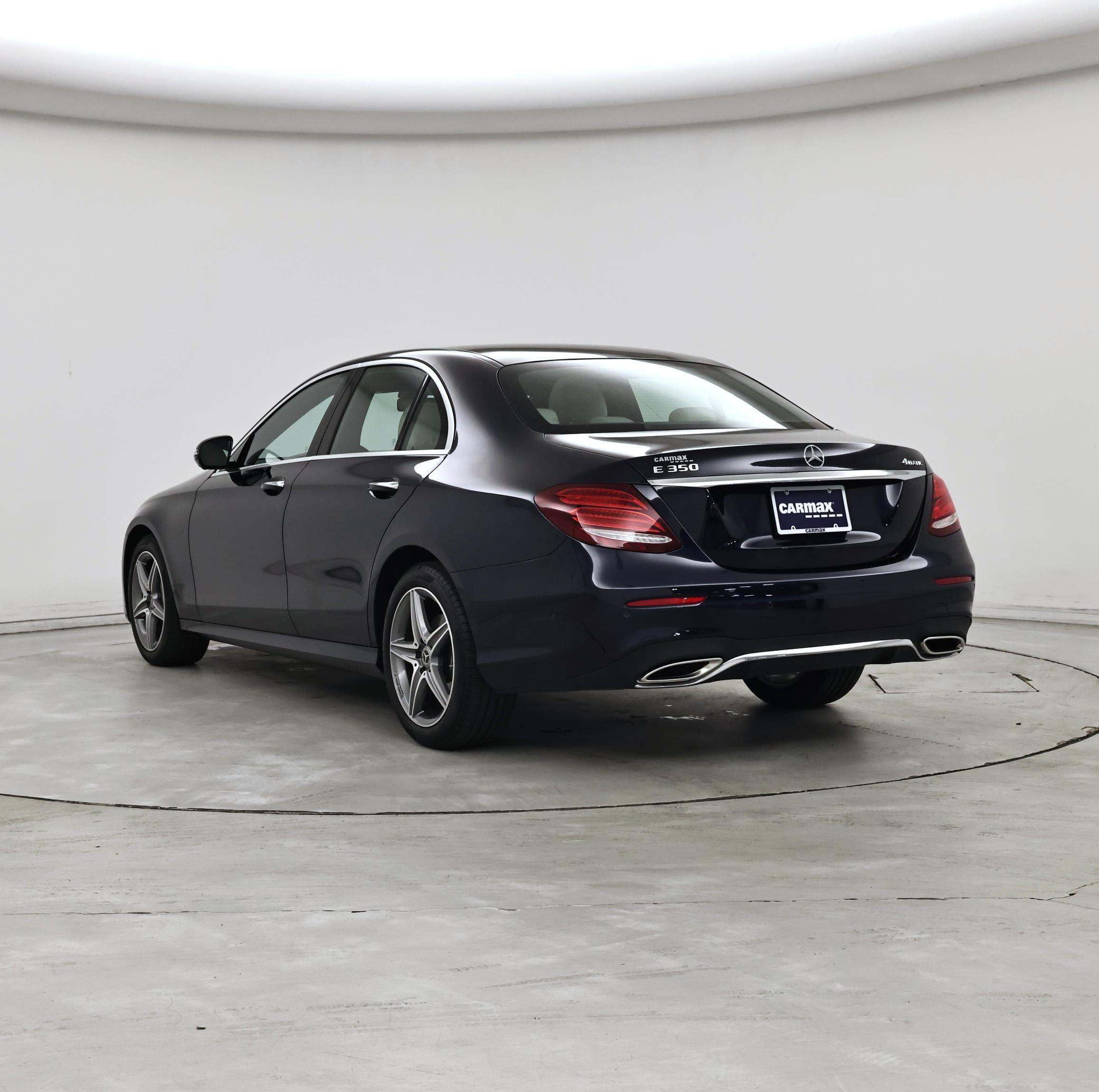 Thumbnail: 2020 Mercedes-Benz E-Class - 2