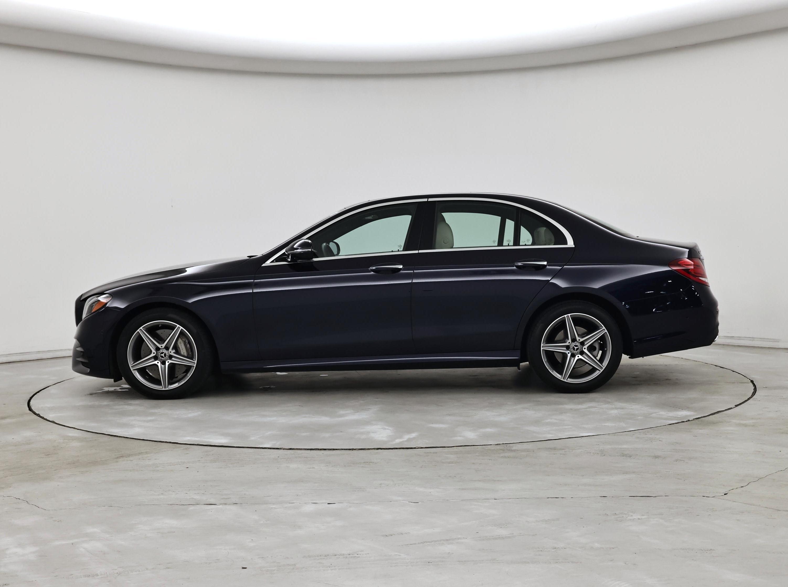 Thumbnail: 2020 Mercedes-Benz E-Class - 3