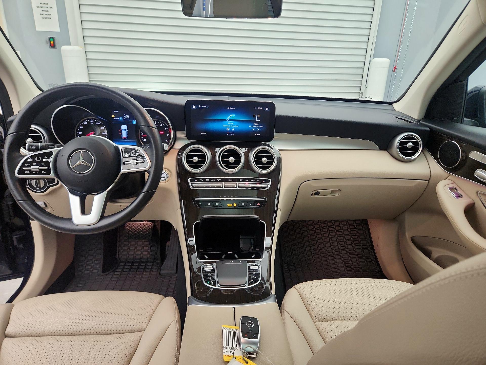 Thumbnail: 2022 Mercedes-Benz GLC - 9