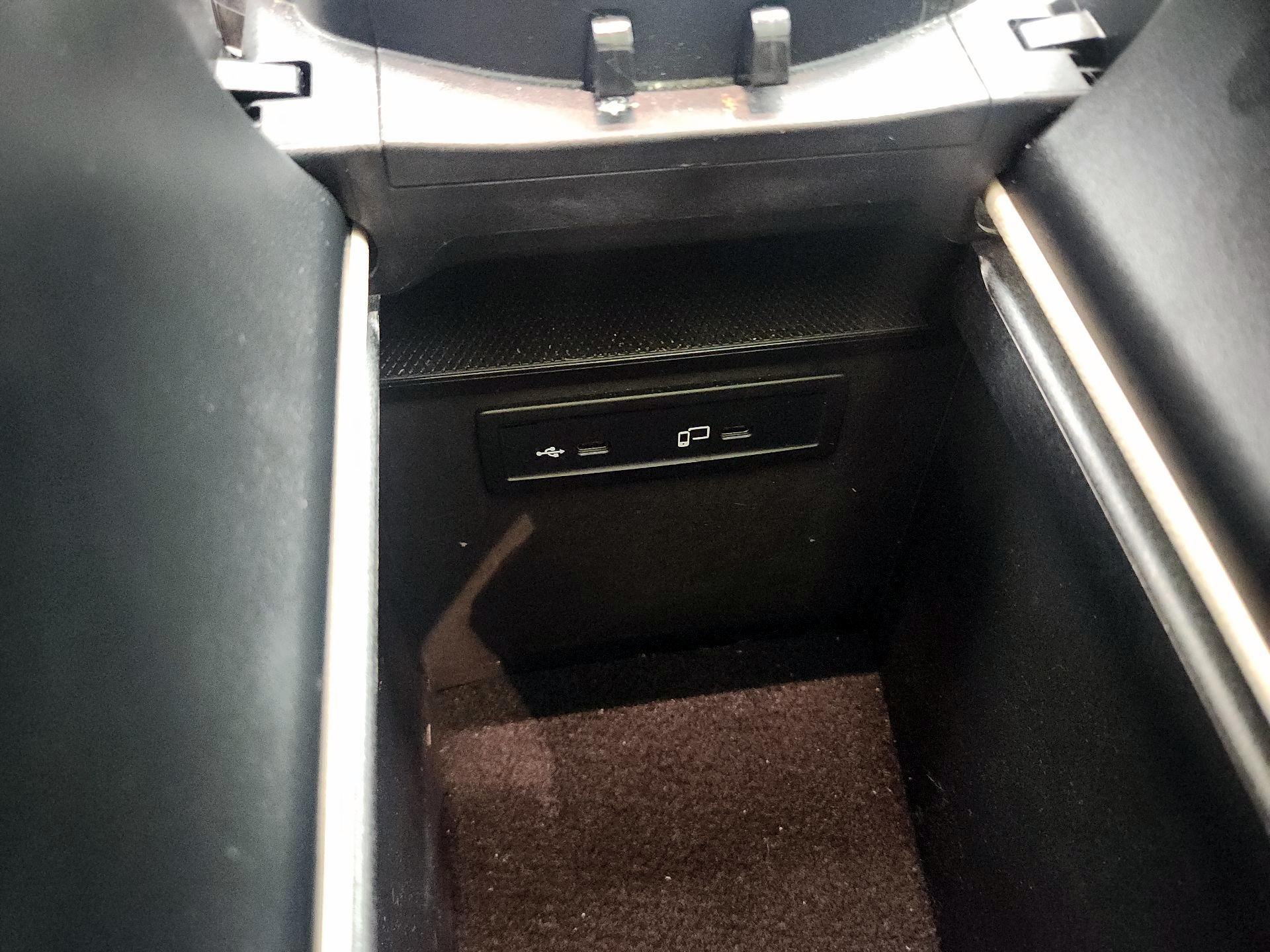 Thumbnail: 2022 Mercedes-Benz GLC - 18