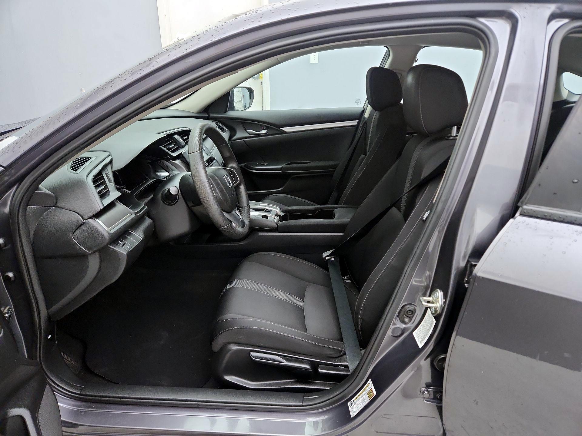 Thumbnail: 2016 Honda Civic - 11