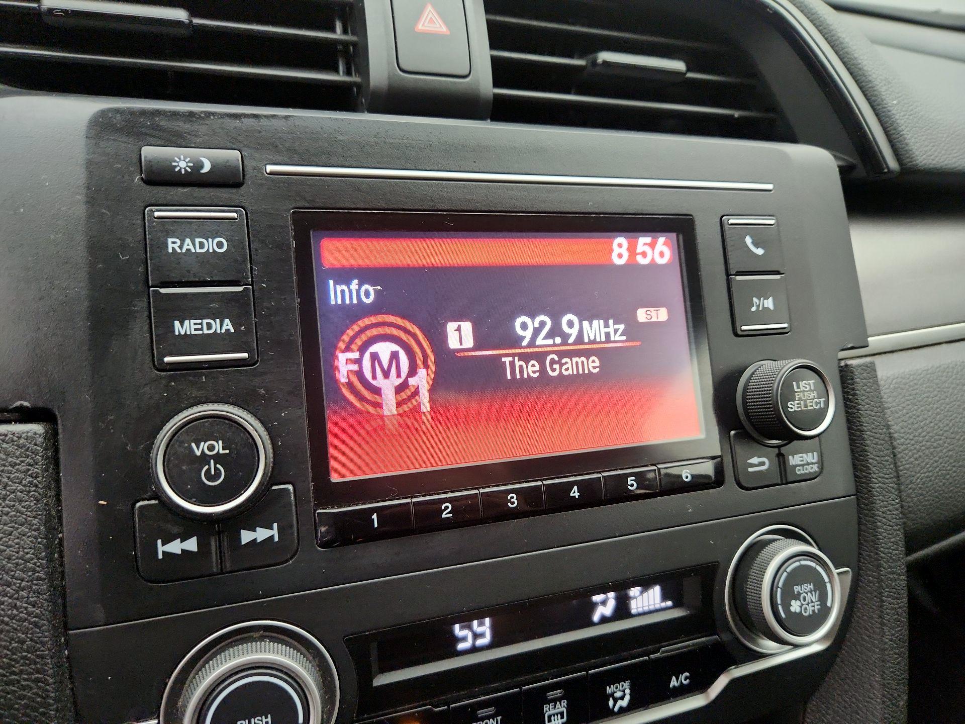 Thumbnail: 2016 Honda Civic - 15