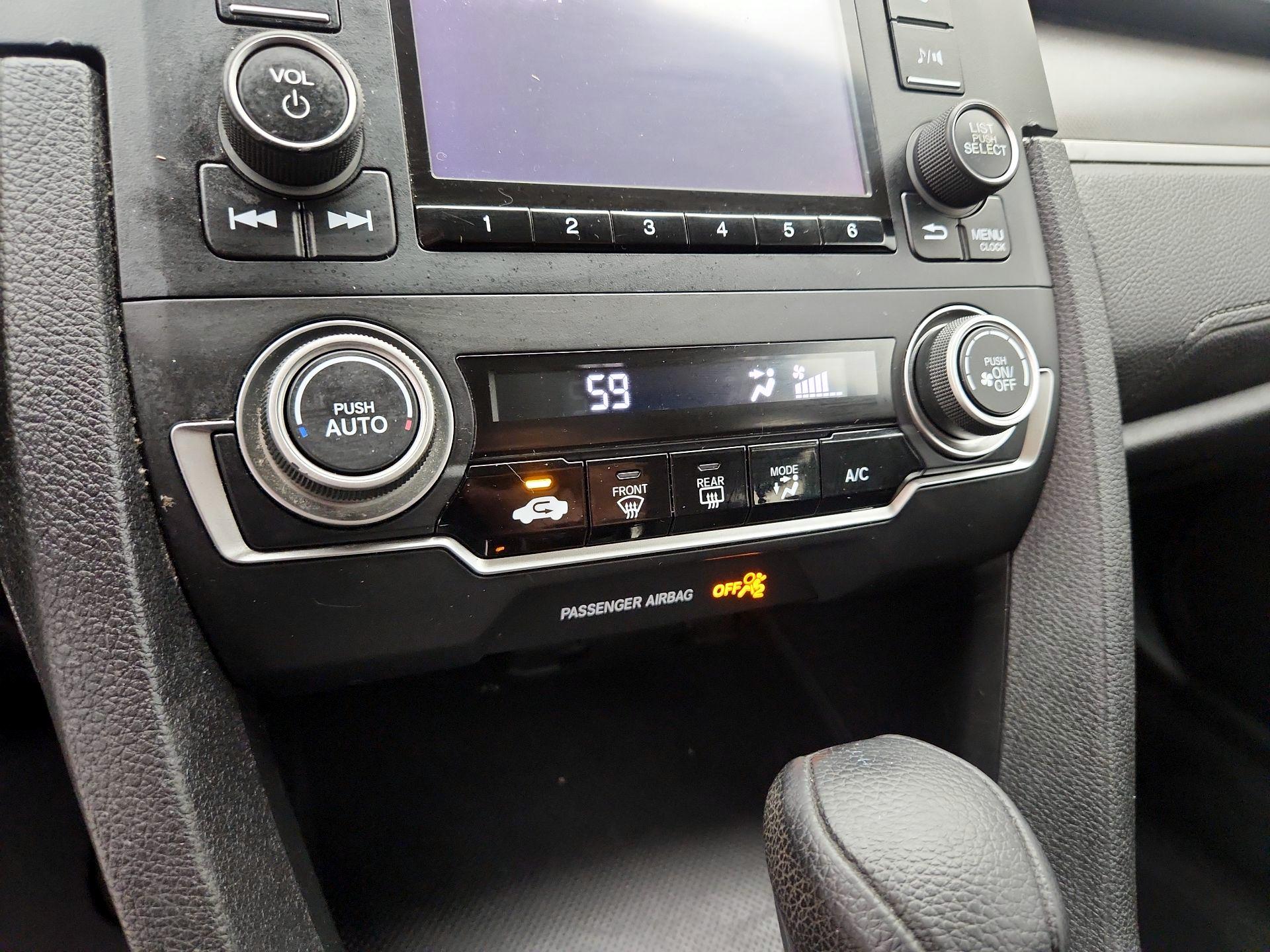 Thumbnail: 2016 Honda Civic - 16