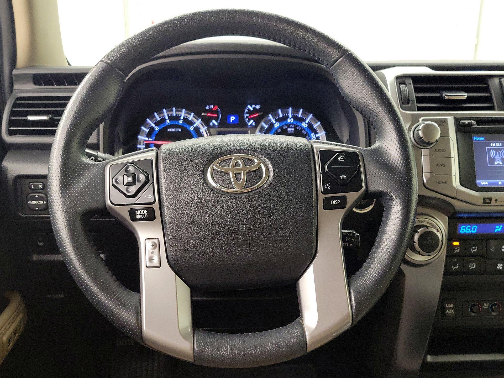 Thumbnail: 2019 Toyota 4Runner - 10