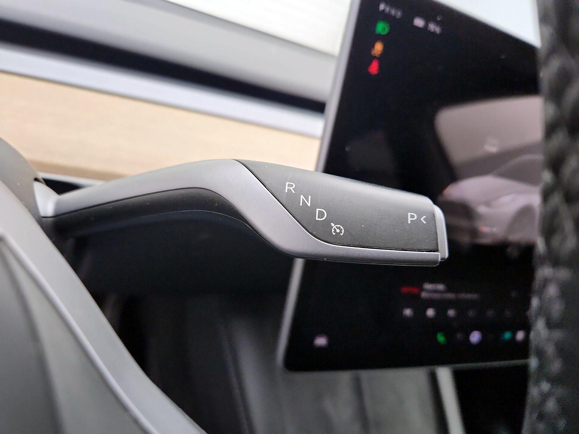 Thumbnail: 2023 Tesla Model Y - 17