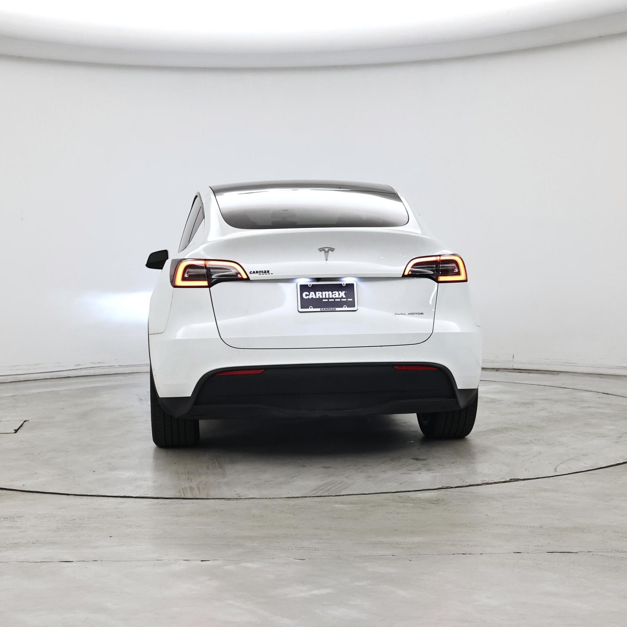Thumbnail: 2023 Tesla Model Y - 6