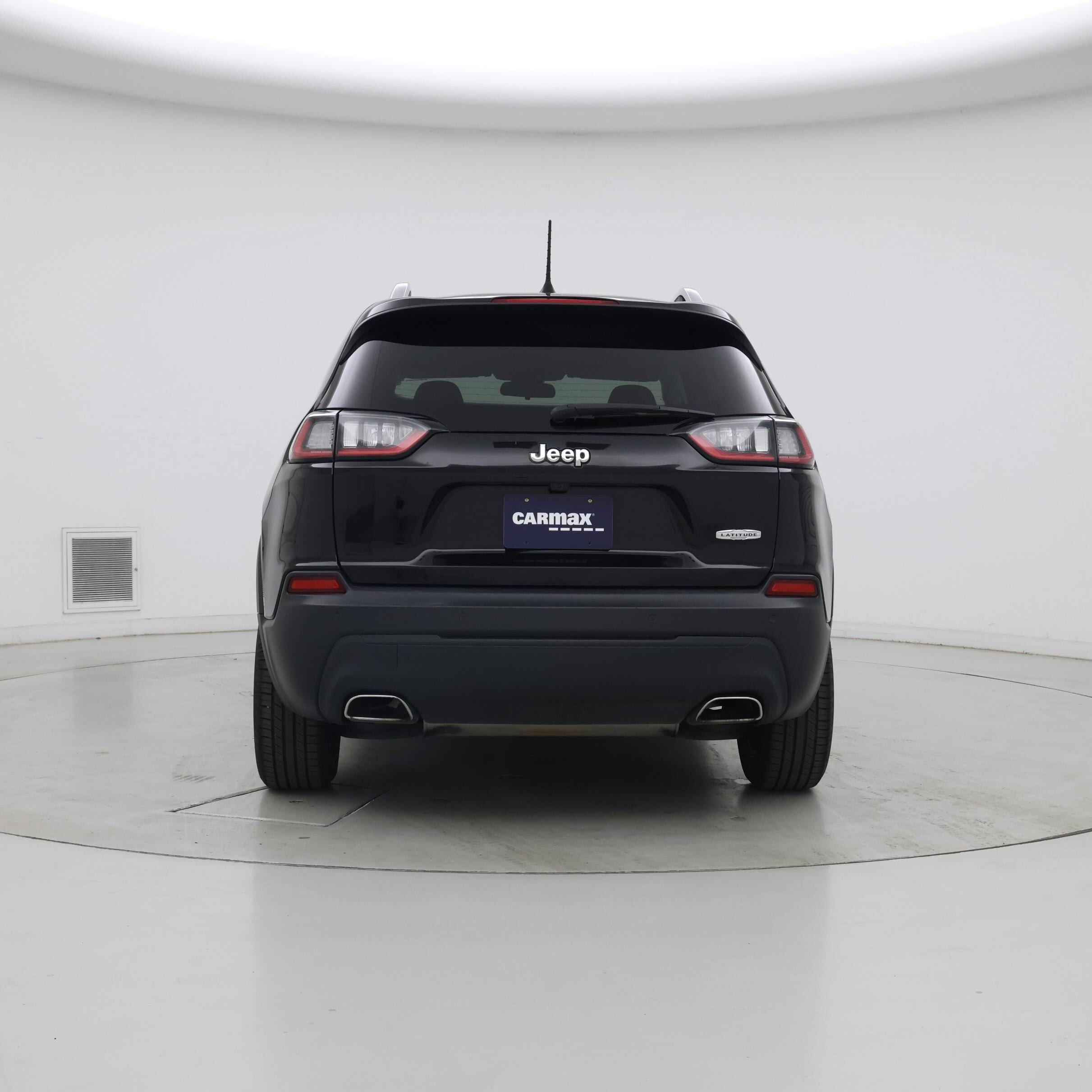 Thumbnail: 2019 Jeep Cherokee - 6