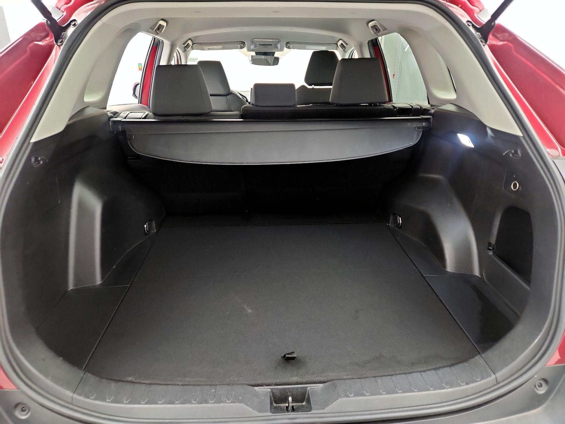 Thumbnail: 2021 Toyota RAV4 - 20