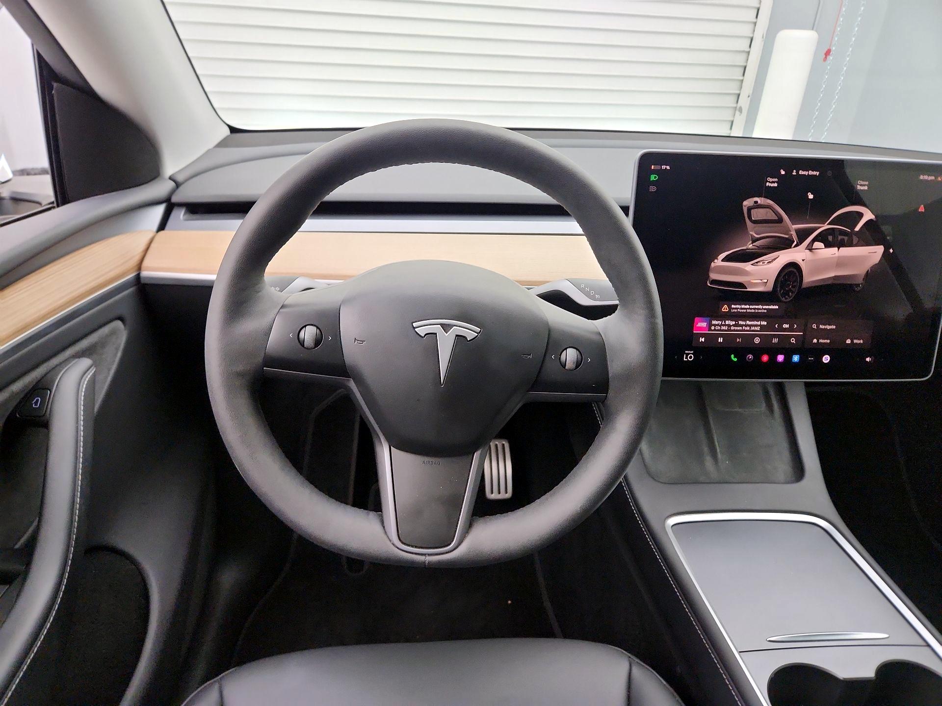 Thumbnail: 2024 Tesla Model Y - 10