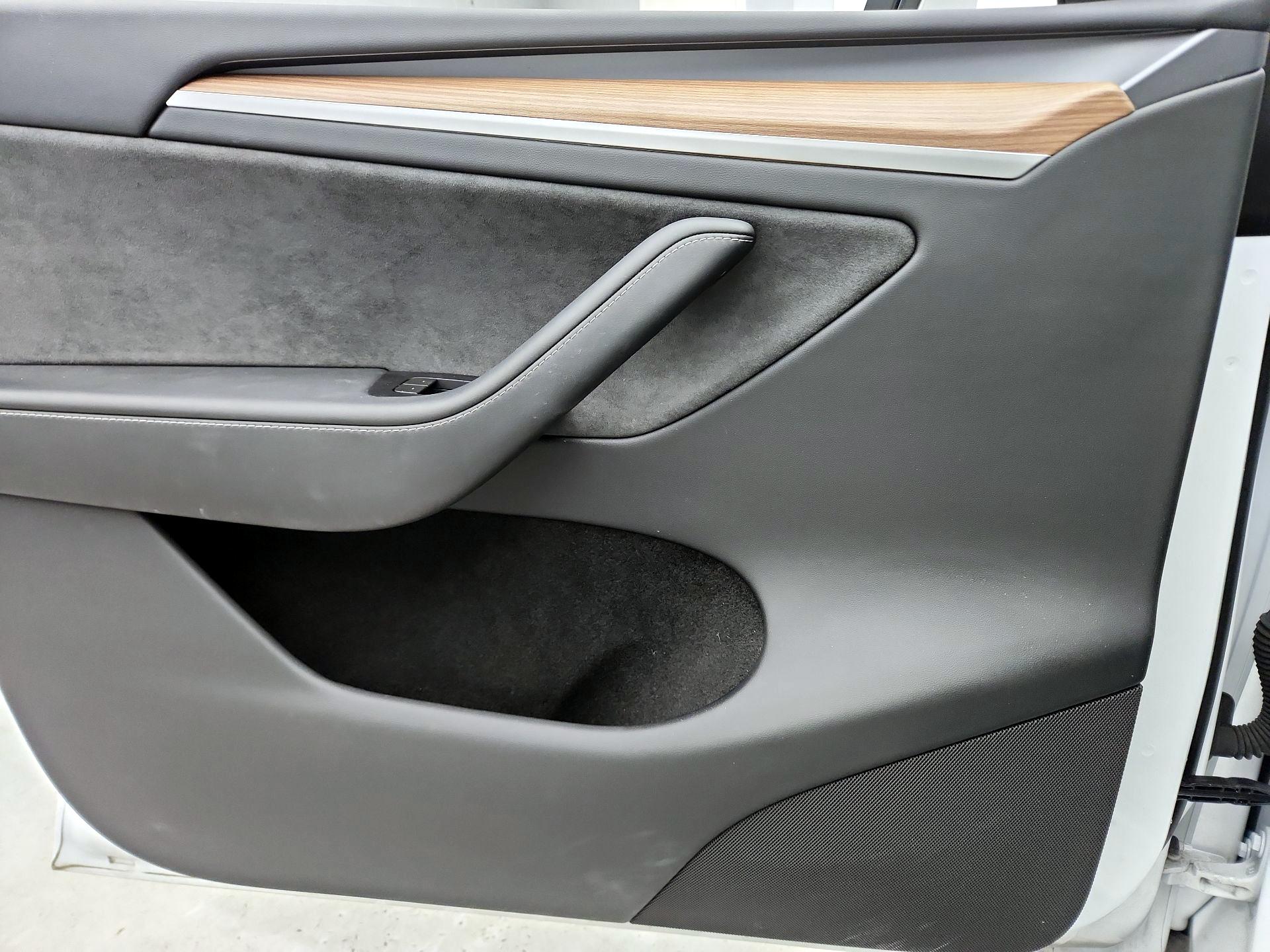 Thumbnail: 2024 Tesla Model Y - 12