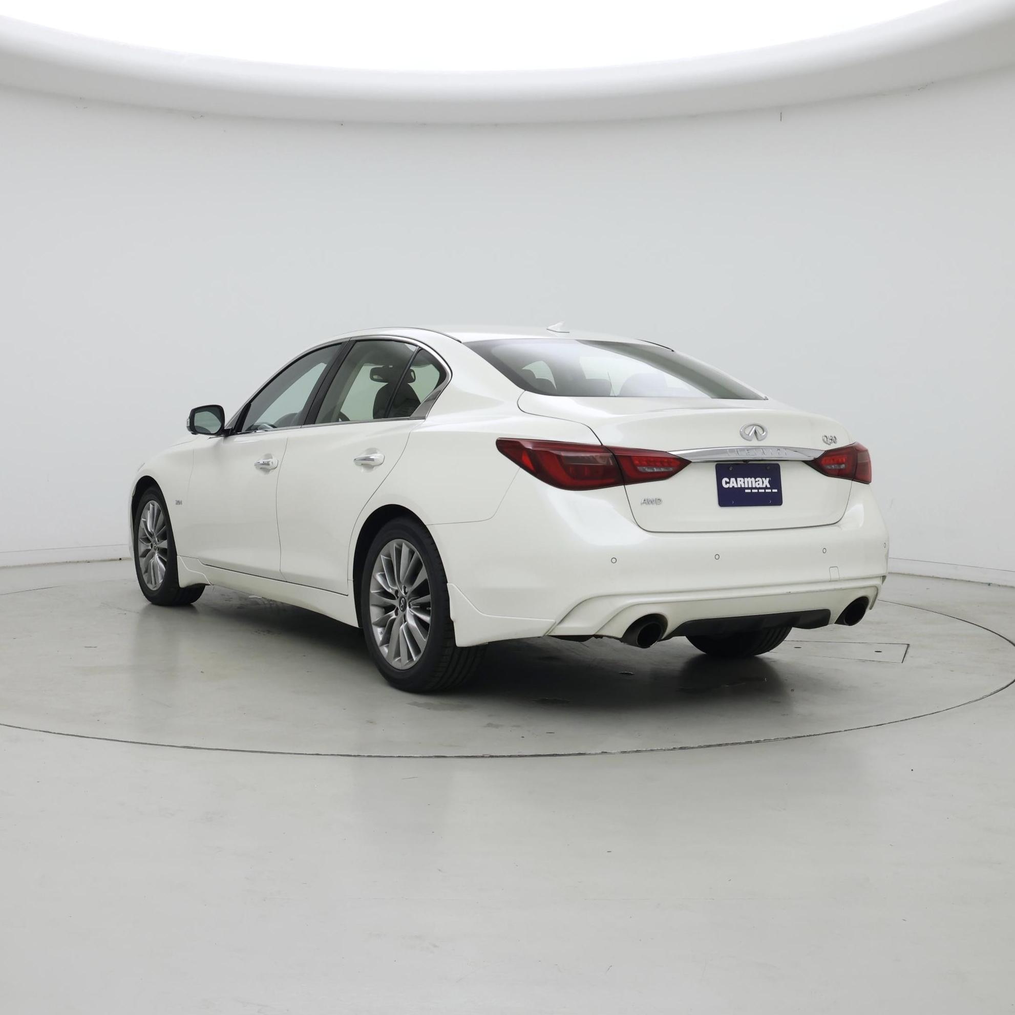 Thumbnail: 2019 INFINITI Q50 - 2