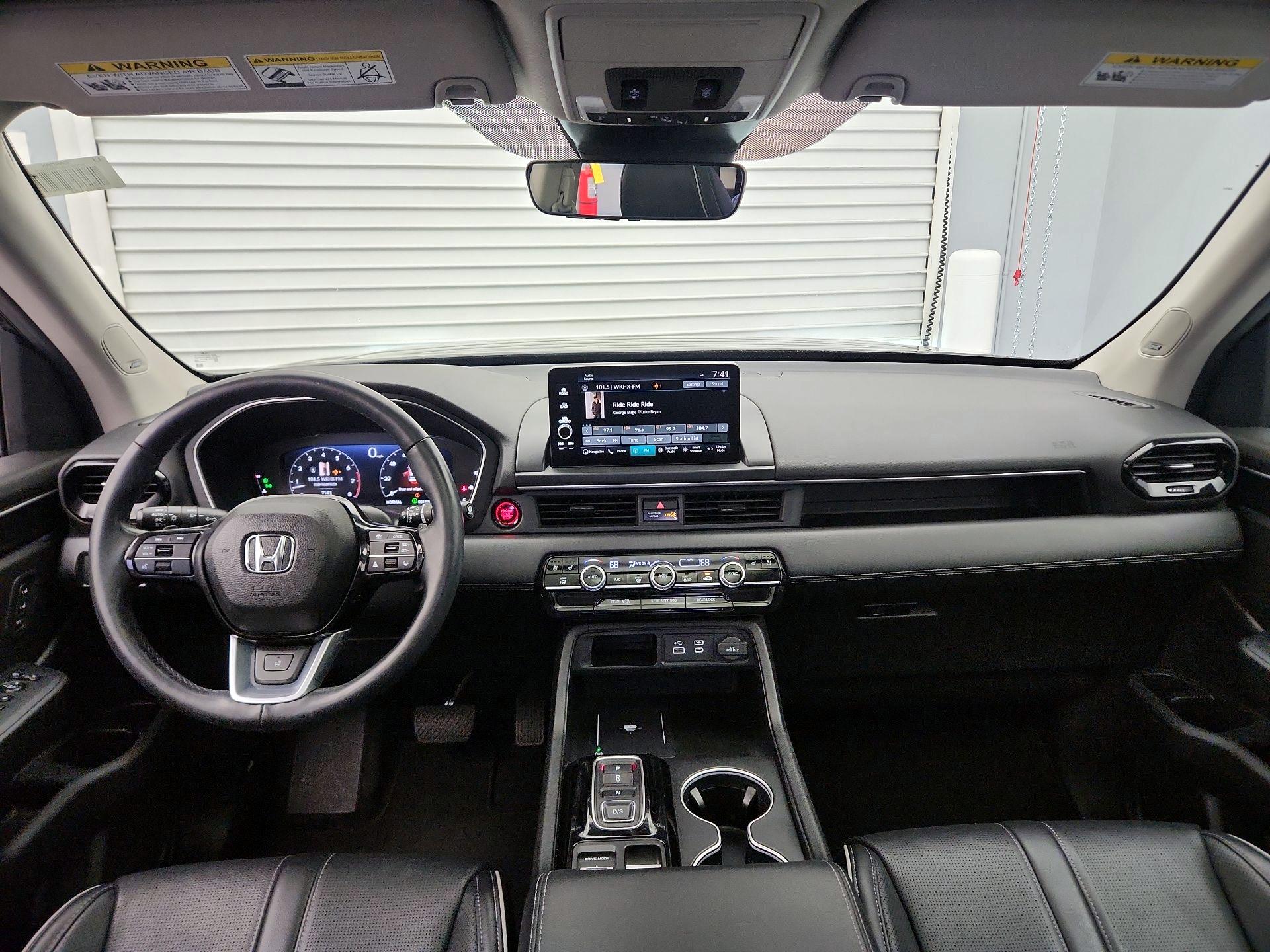 Thumbnail: 2023 Honda Pilot - 9