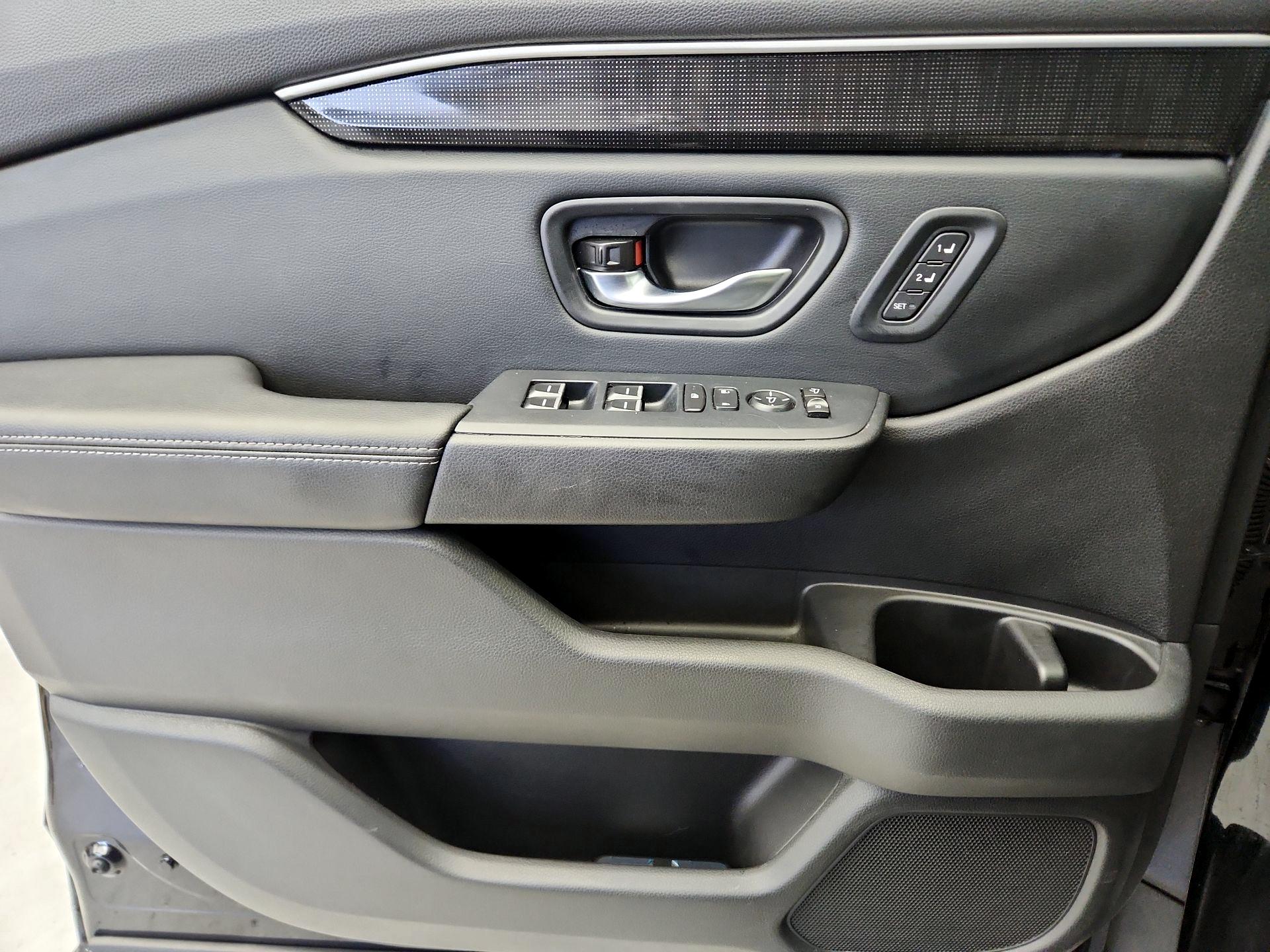 Thumbnail: 2023 Honda Pilot - 12