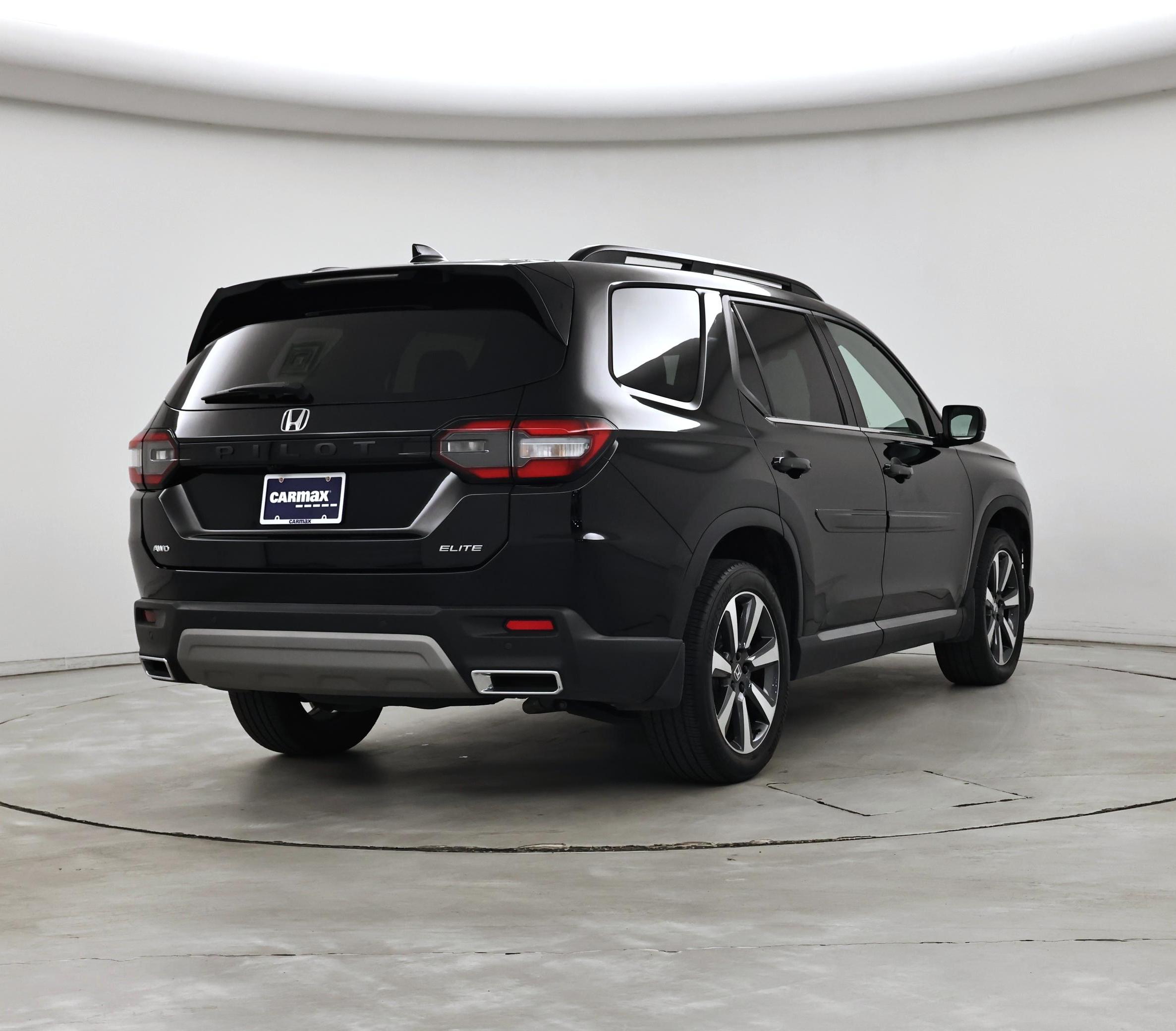 Thumbnail: 2023 Honda Pilot - 8