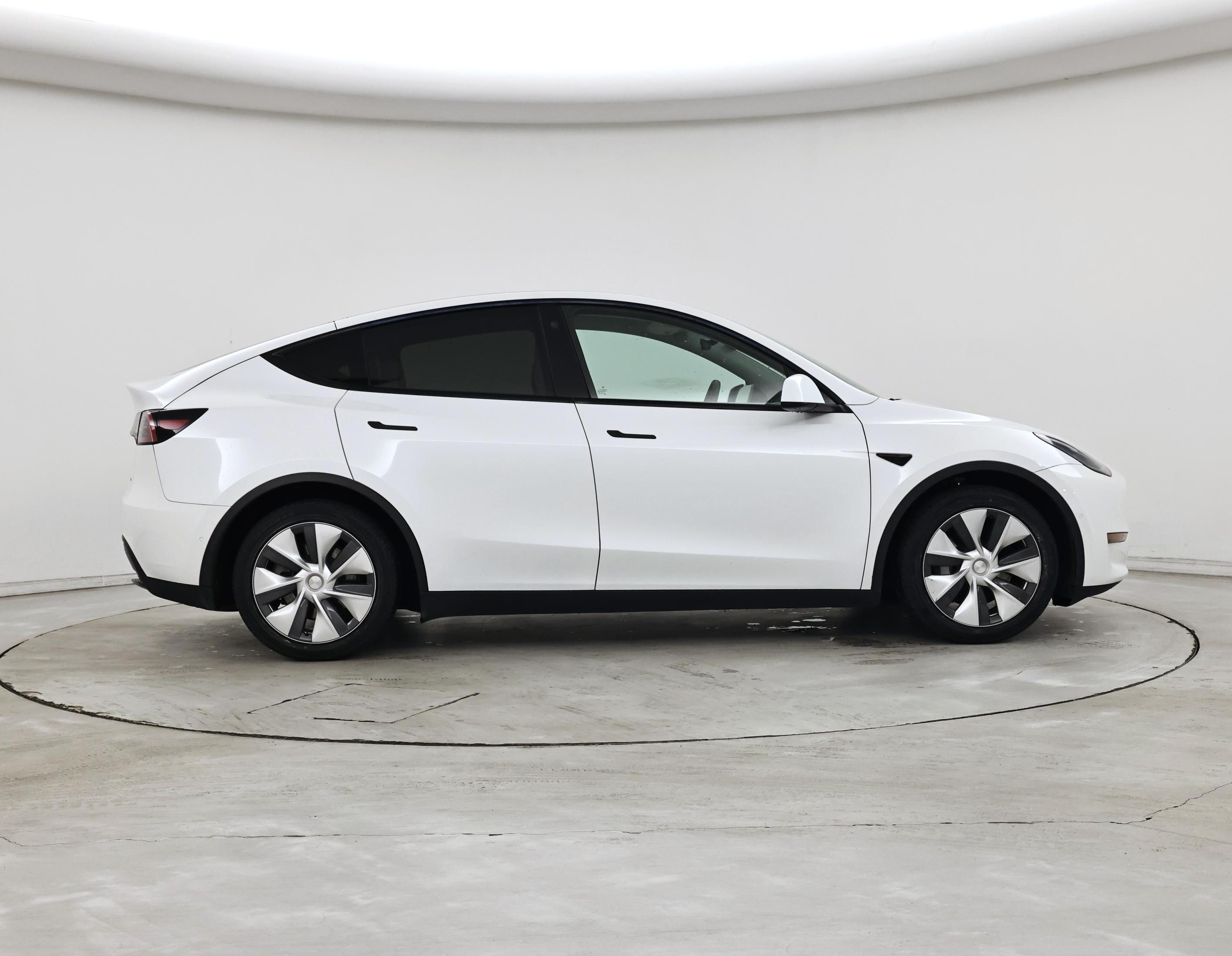 Thumbnail: 2021 Tesla Model Y - 7