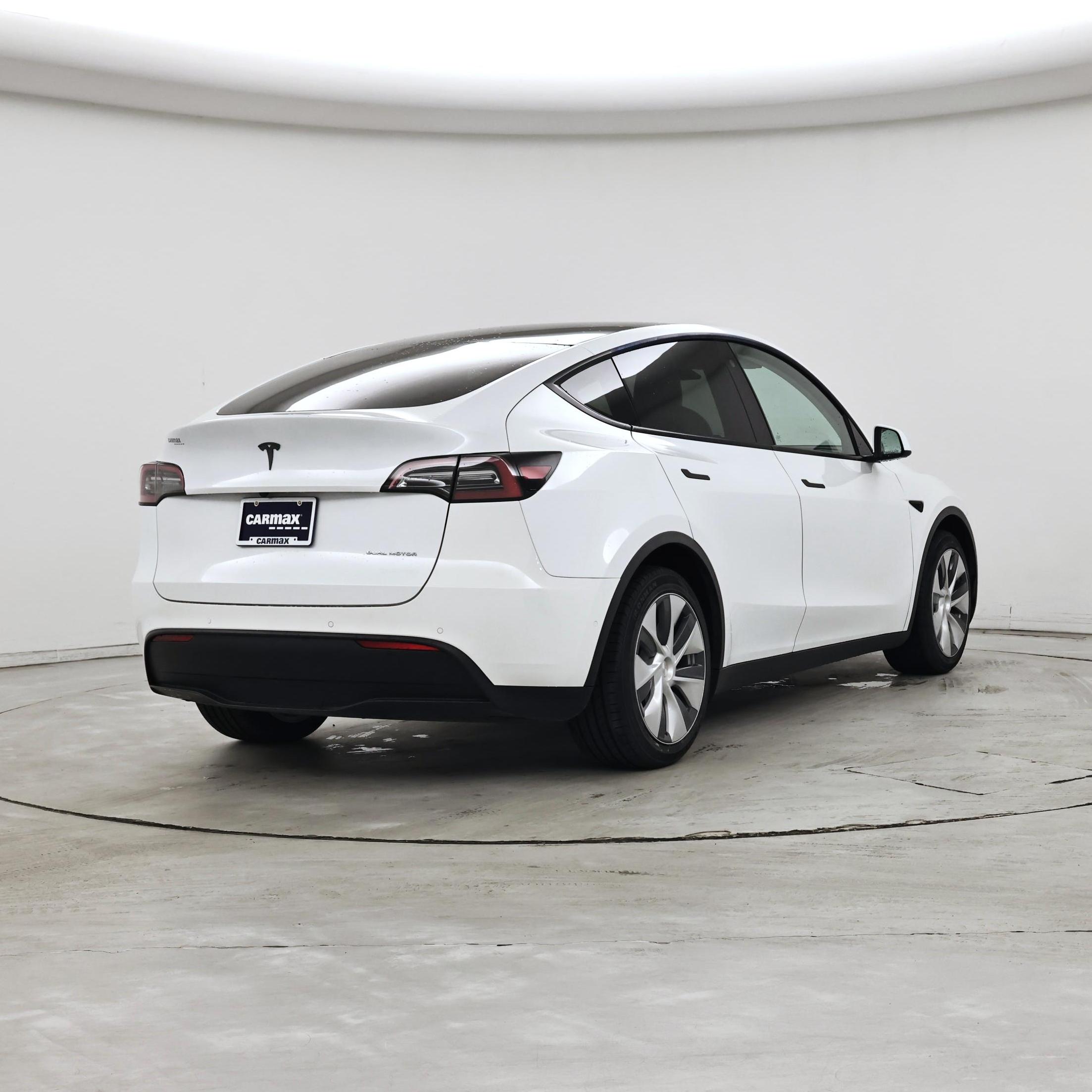 Thumbnail: 2021 Tesla Model Y - 8