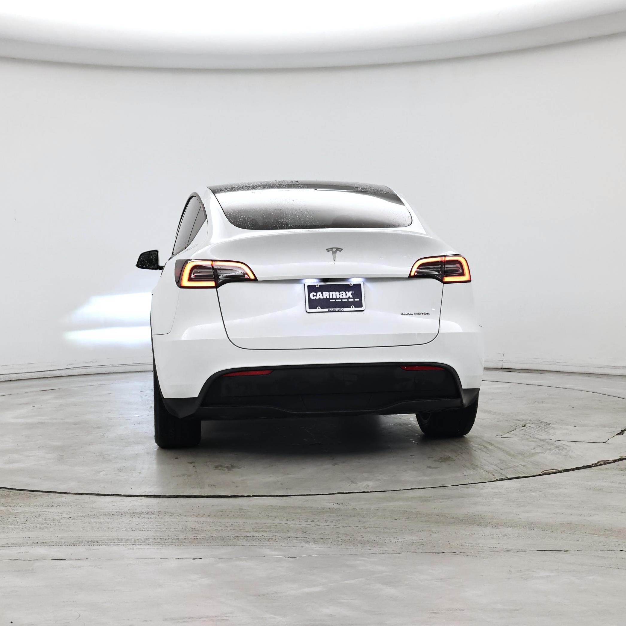 Thumbnail: 2023 Tesla Model Y - 6
