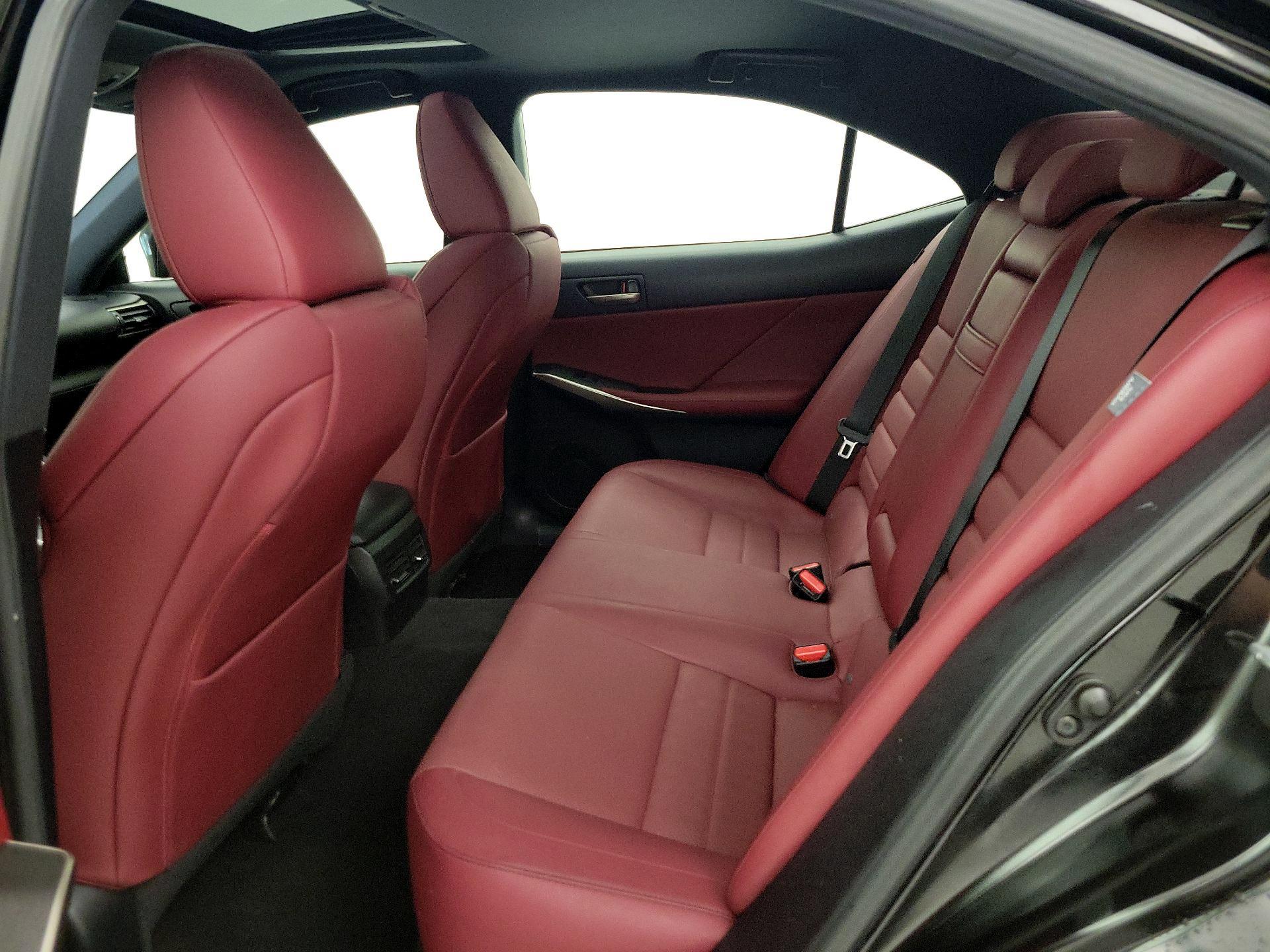 Thumbnail: 2019 Lexus IS - 20