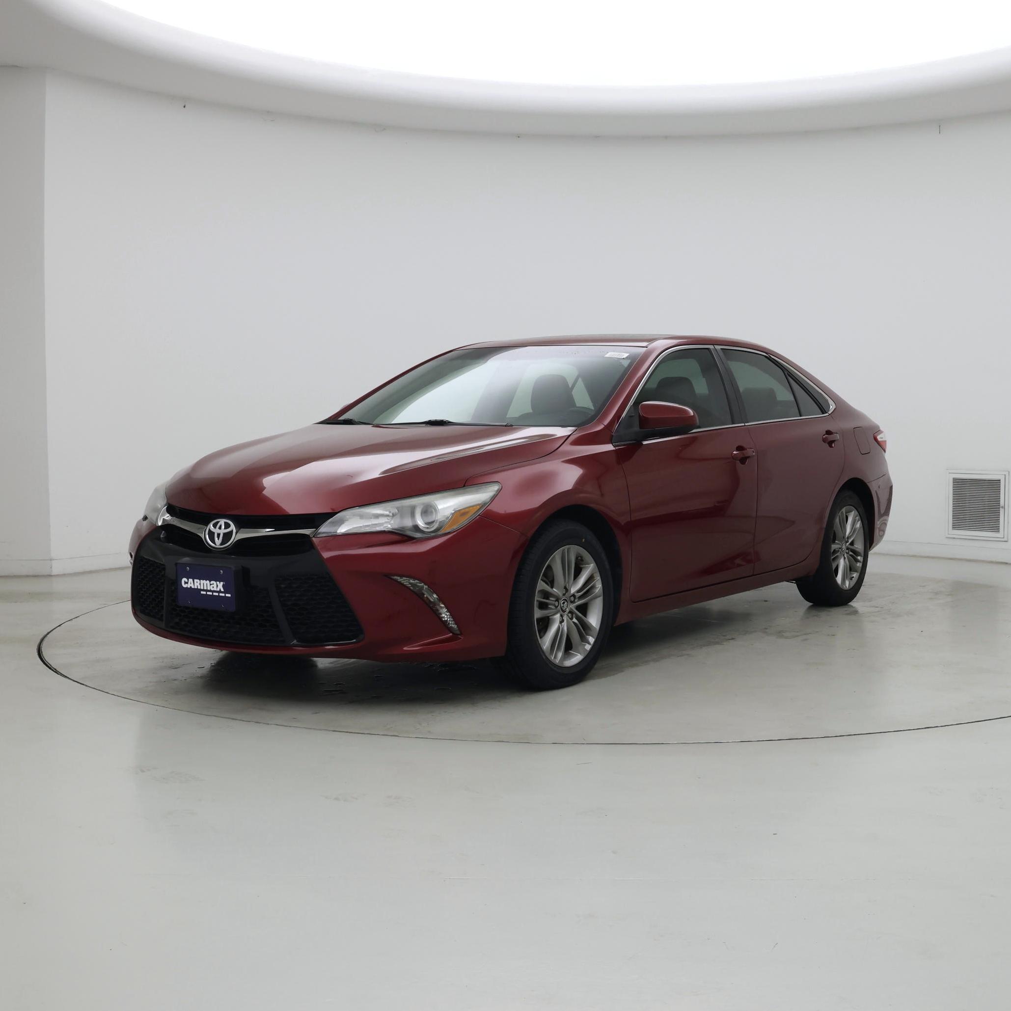 Thumbnail: 2015 Toyota Camry - 4