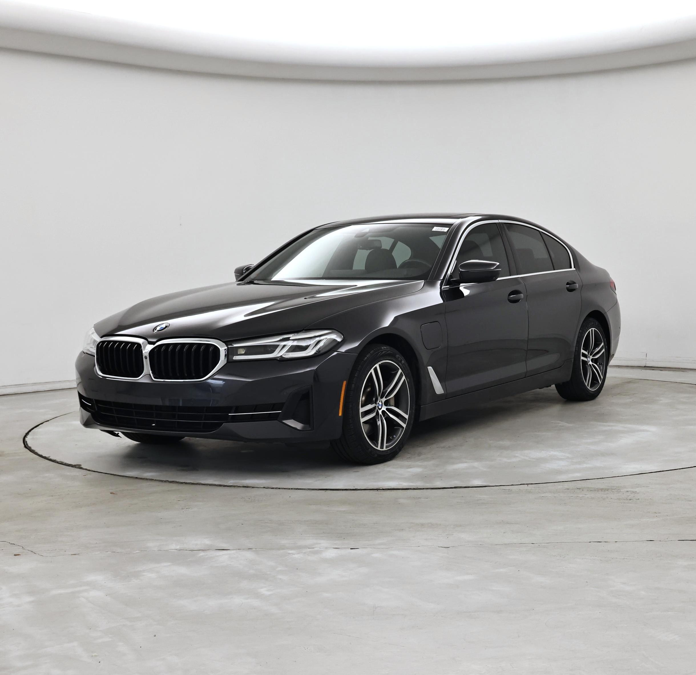 Thumbnail: 2021 BMW 5 Series - 4