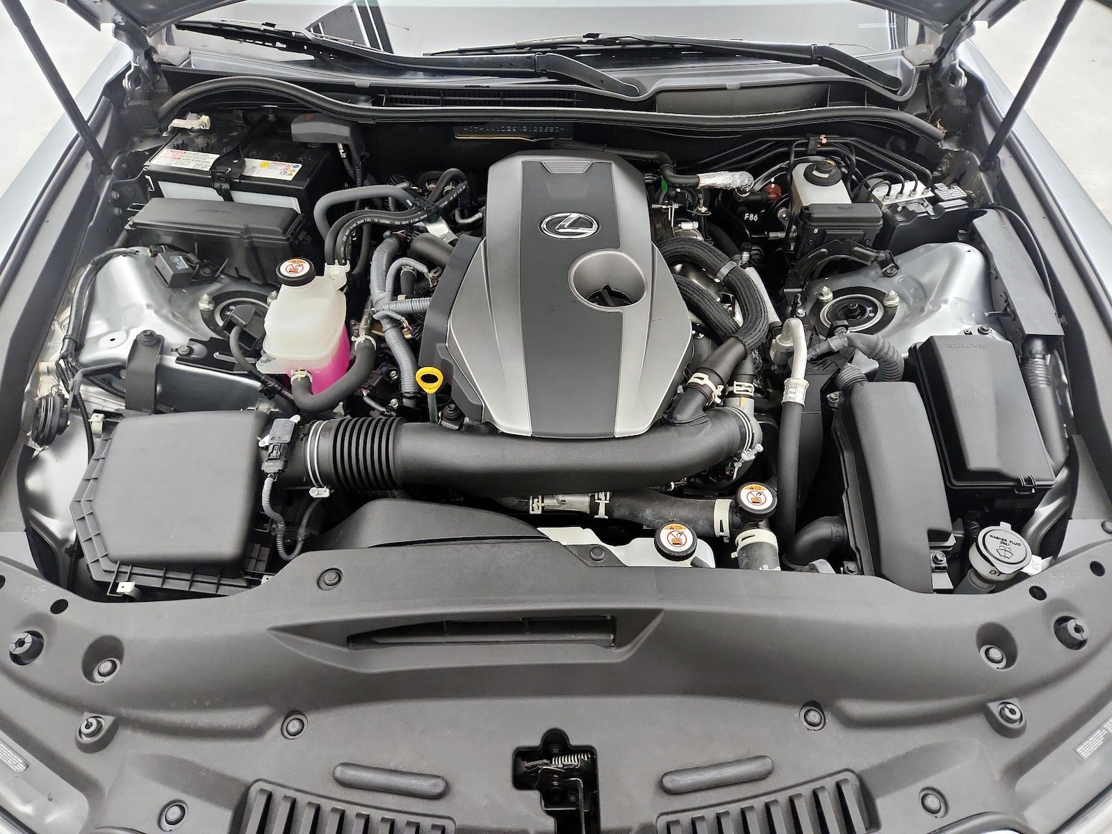 2022 Lexus IS 300 - Photo 22