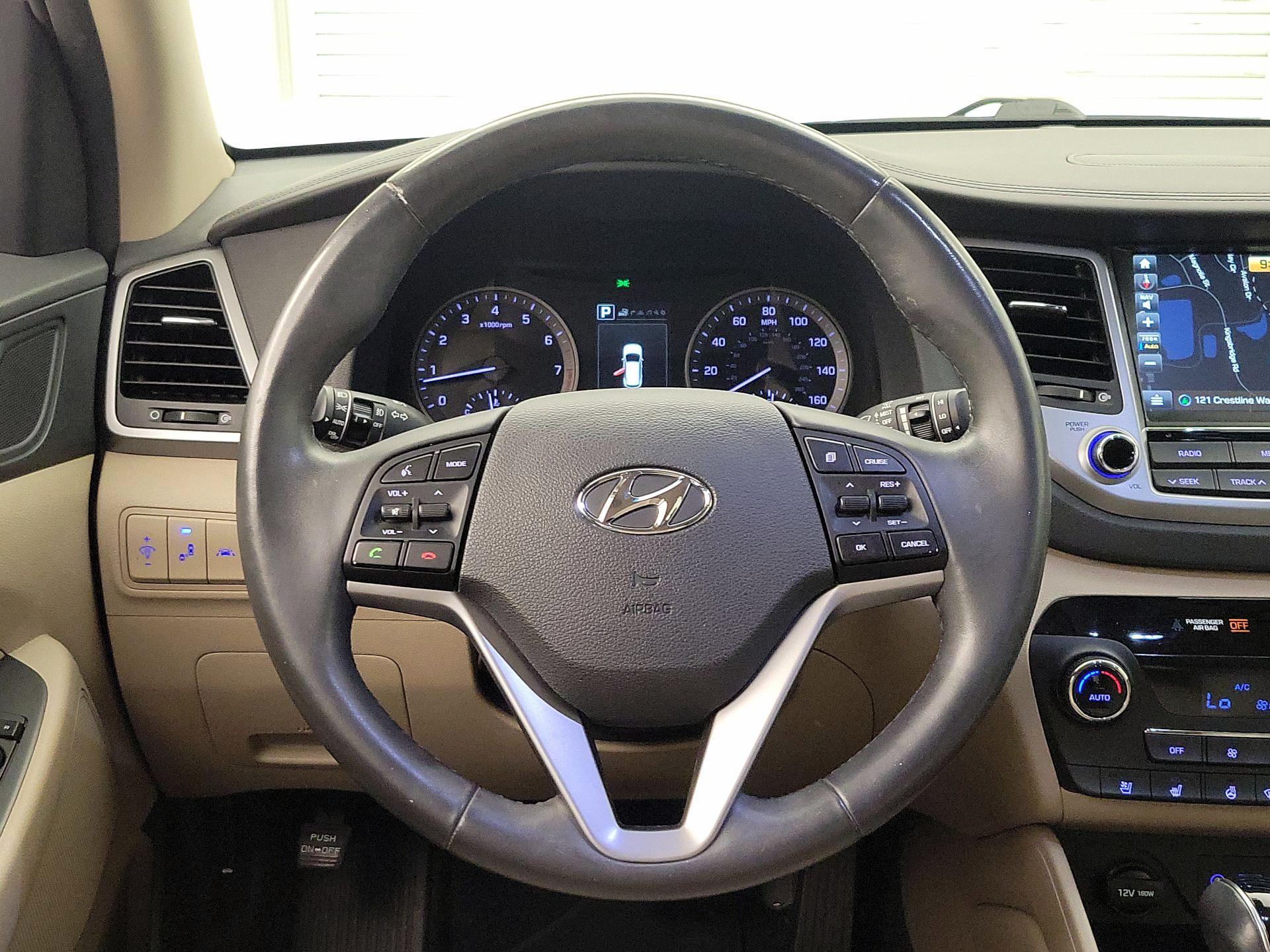 Thumbnail: 2018 Hyundai Tucson - 10