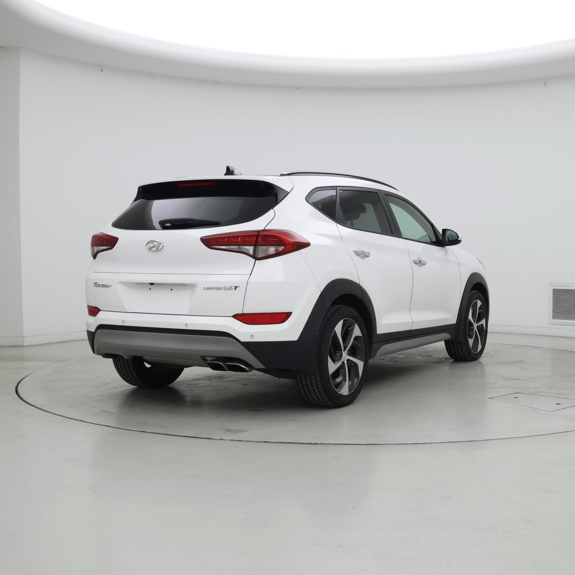 Thumbnail: 2018 Hyundai Tucson - 8