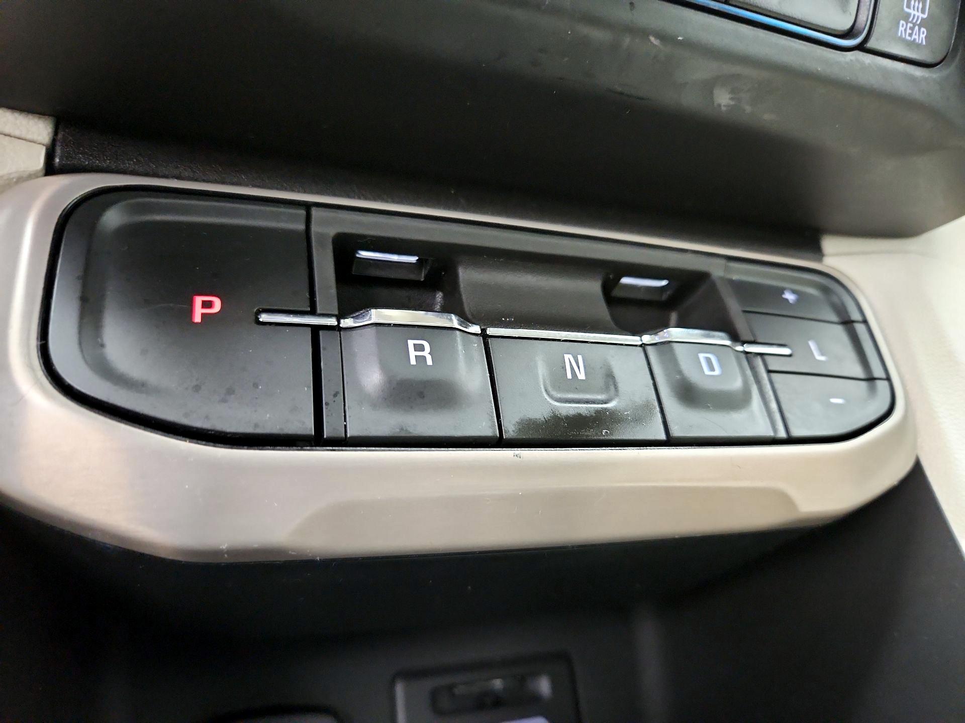 Thumbnail: 2022 GMC Acadia - 18
