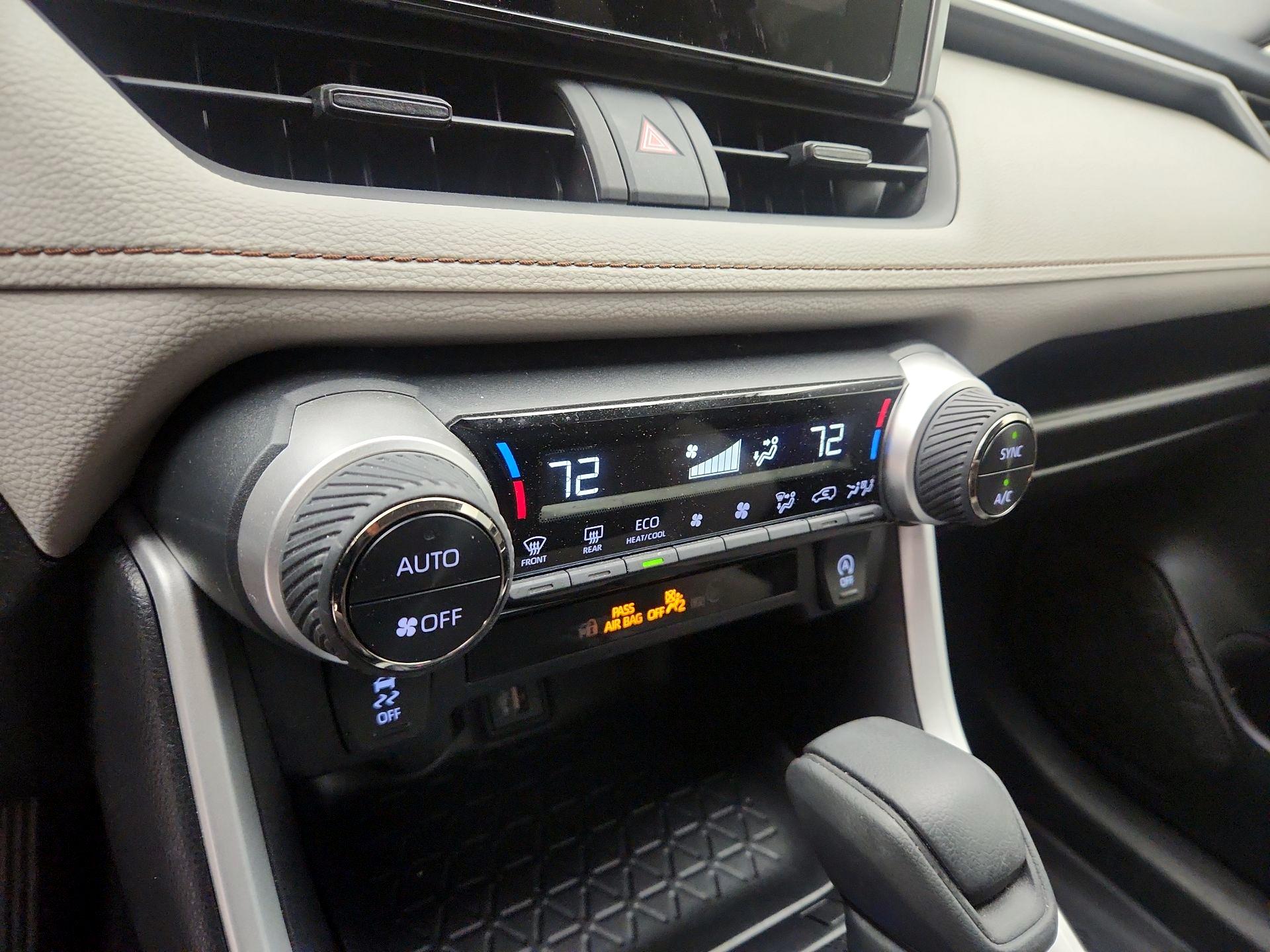 Thumbnail: 2024 Toyota RAV4 - 16